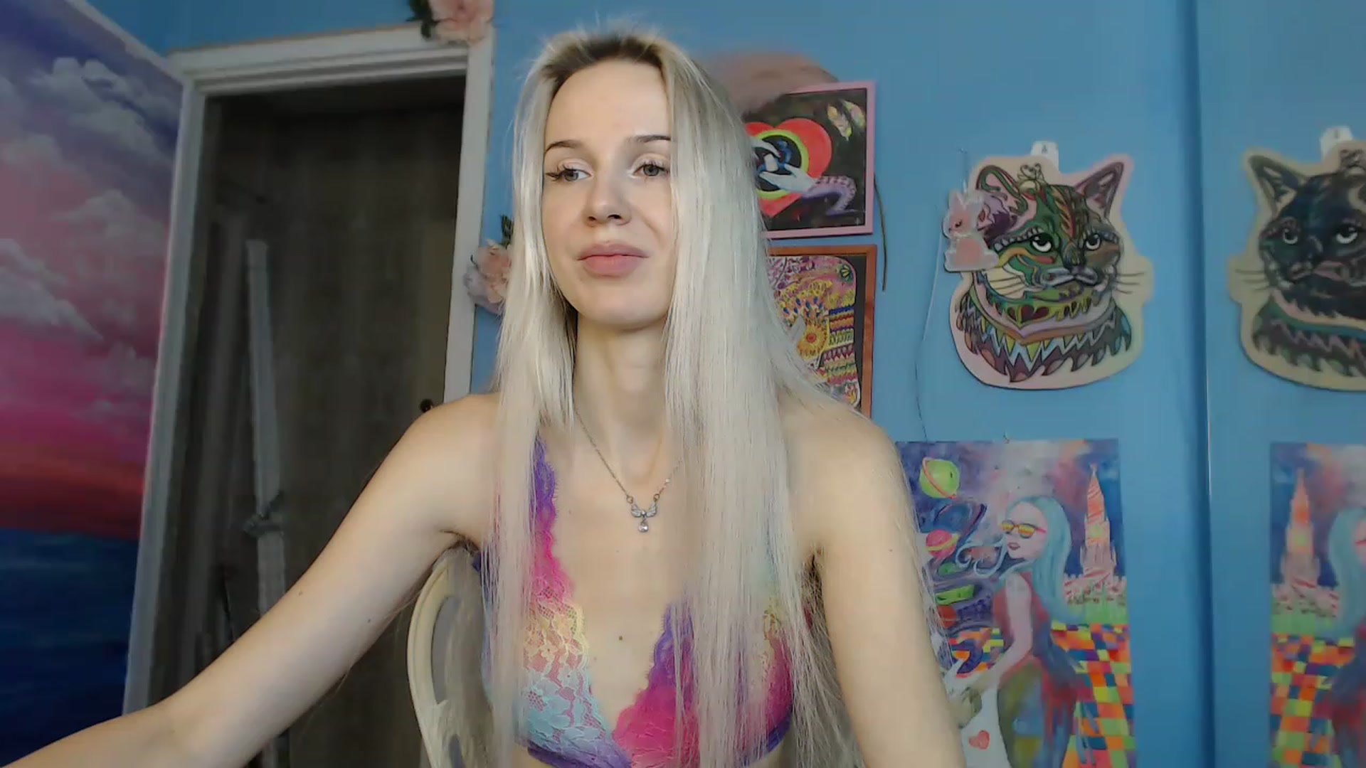 Gallery image thumbnail from PoliLoveLuna's myfreecams stream on, 08/14/2023, 04:58 image 15 of 20