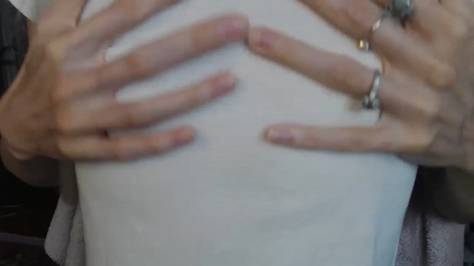Gallery image thumbnail from PoliLoveLuna's myfreecams stream on, 08/24/2023, 03:18 image 1 of 20