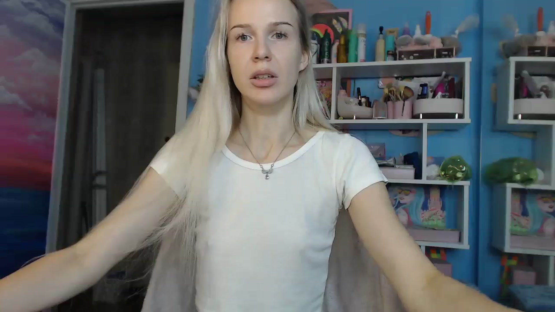 Gallery image thumbnail from PoliLoveLuna's myfreecams stream on, 08/24/2023, 04:06 image 3 of 20