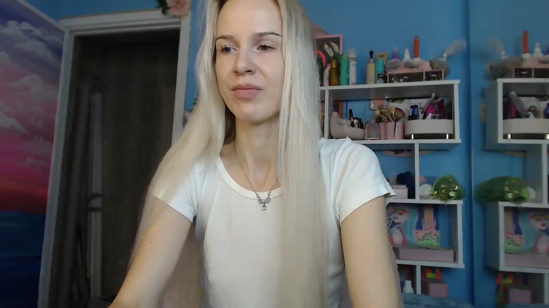 Gallery image thumbnail from PoliLoveLuna's myfreecams stream on, 08/24/2023, 04:06 image 6 of 20