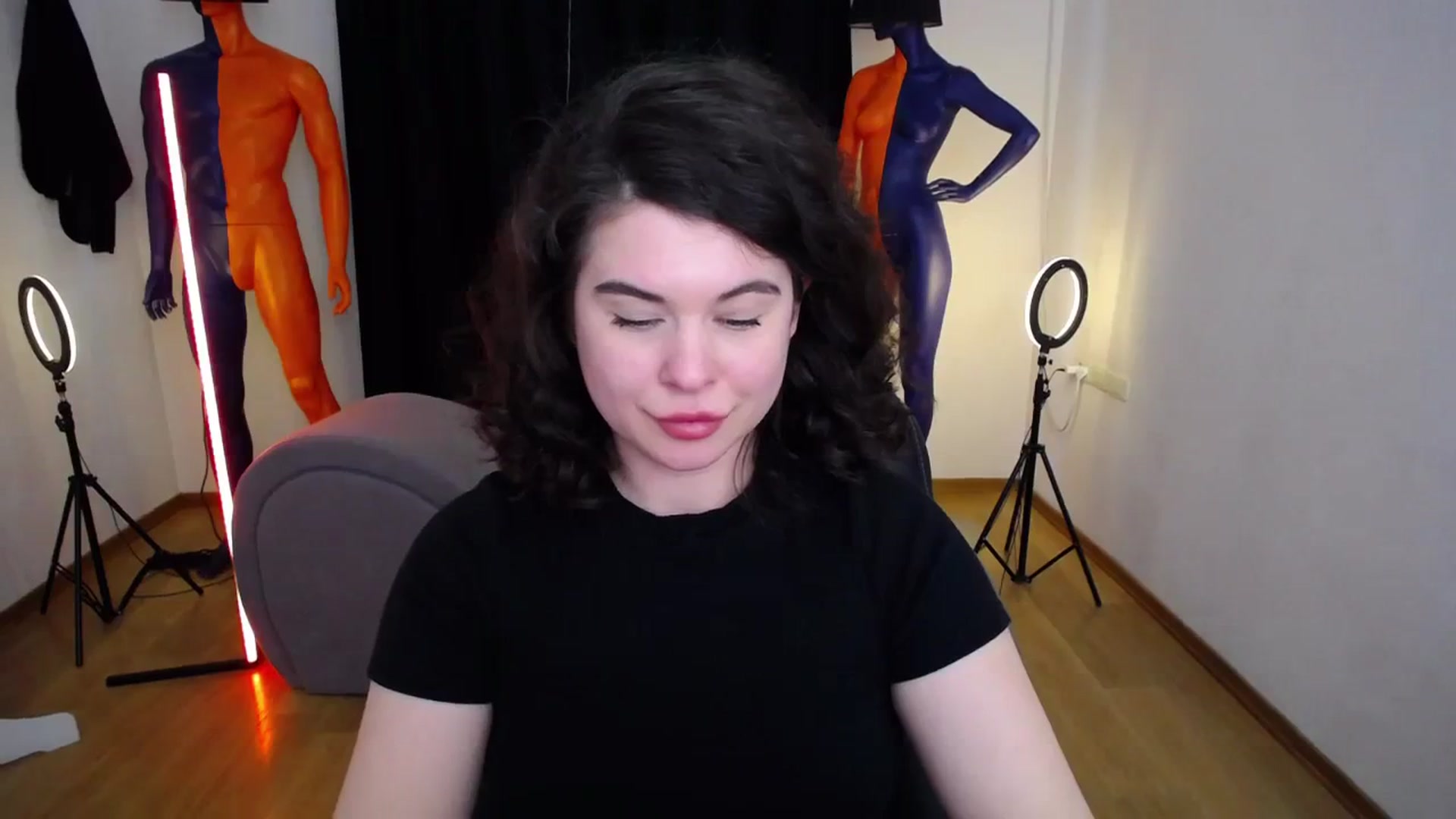 Gallery image thumbnail from PoliSpace's myfreecams stream on, 03/19/2024, 09:44 image 8 of 20