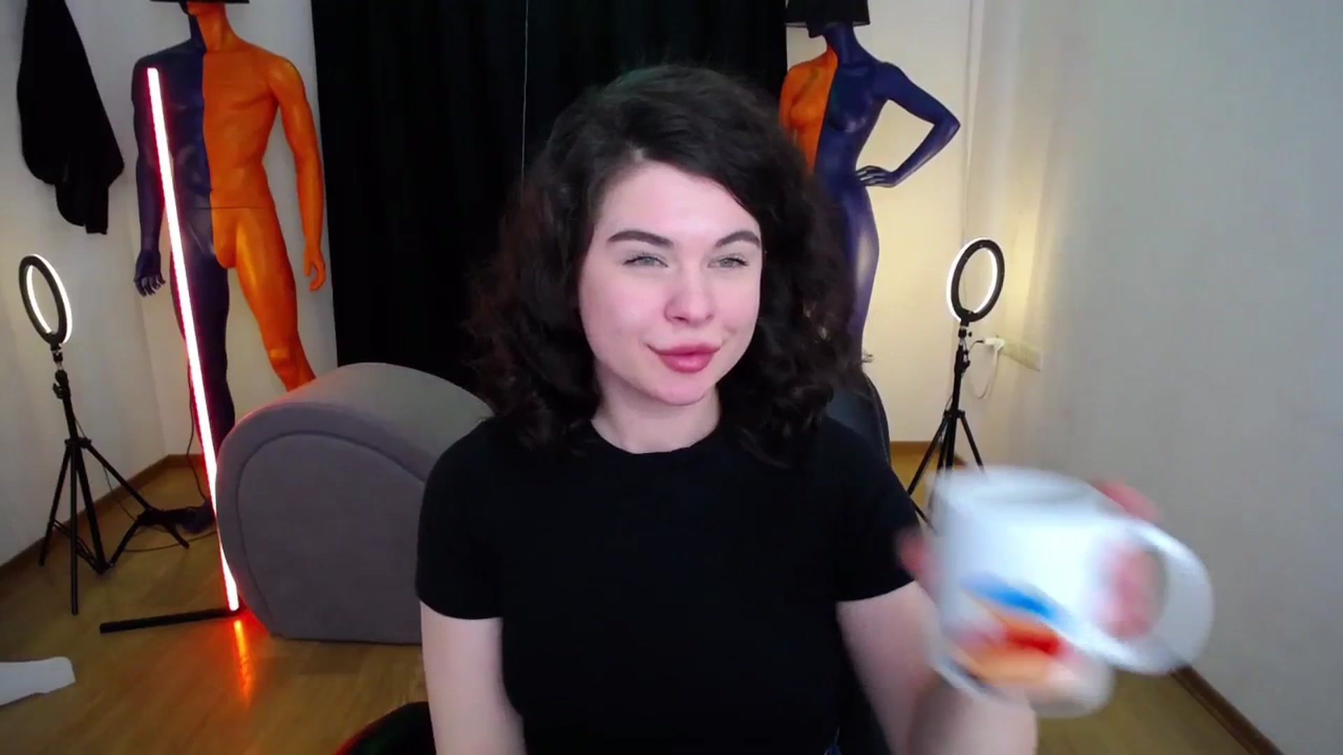Gallery image thumbnail from PoliSpace's myfreecams stream on, 03/19/2024, 09:44 image 4 of 20