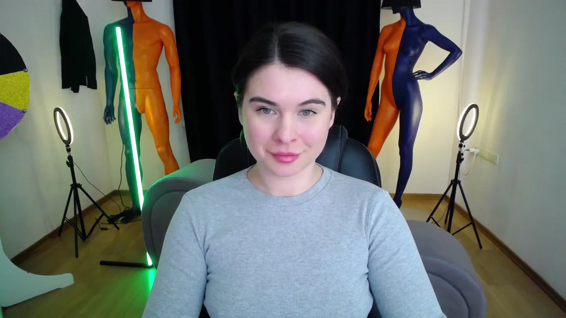 Gallery image thumbnail from PoliSpace's myfreecams stream on, 03/24/2024, 09:48 image 14 of 20
