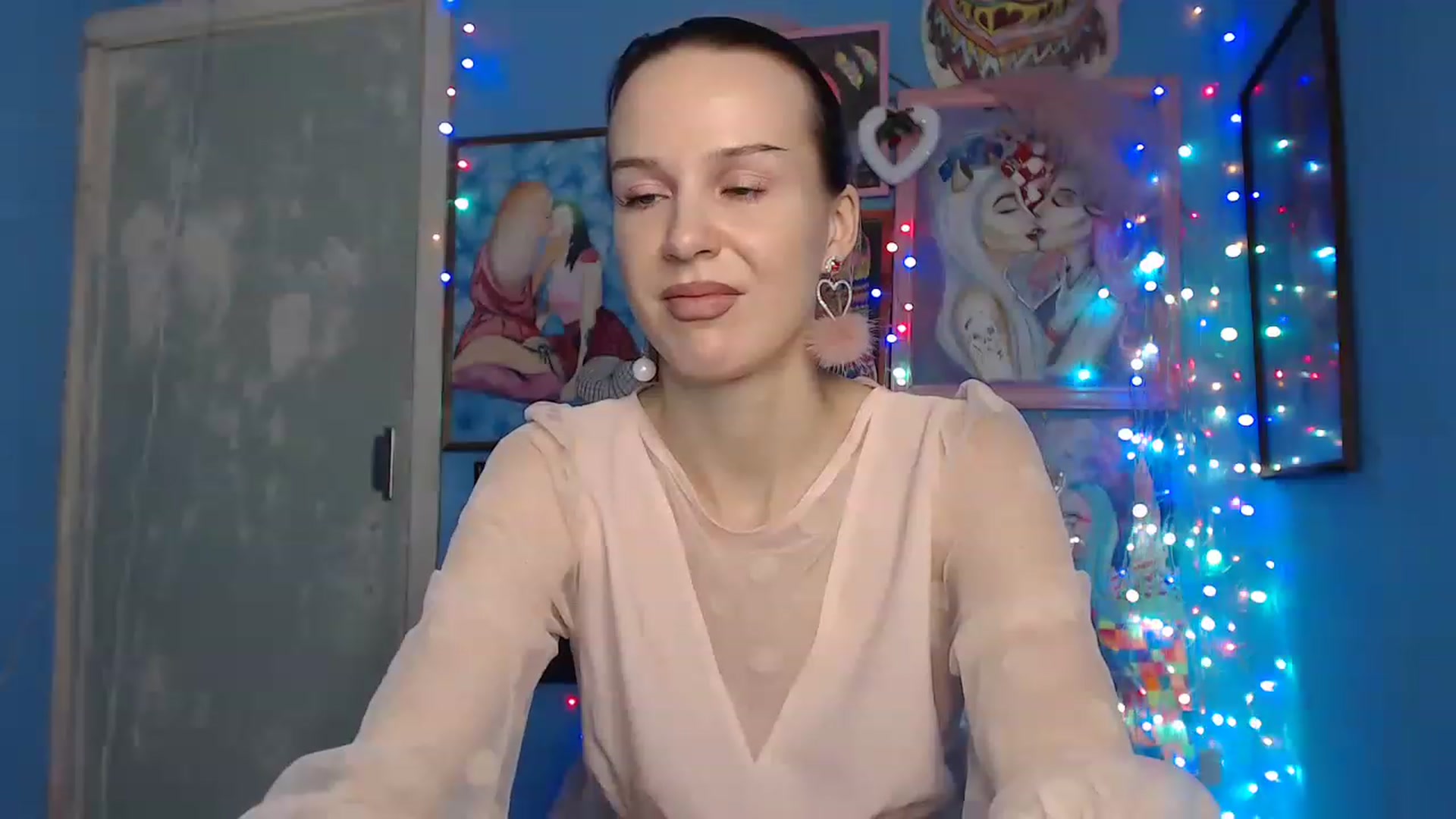 Gallery image thumbnail from PolinaLuna's myfreecams stream on, 11/24/2022, 04:56 image 6 of 20