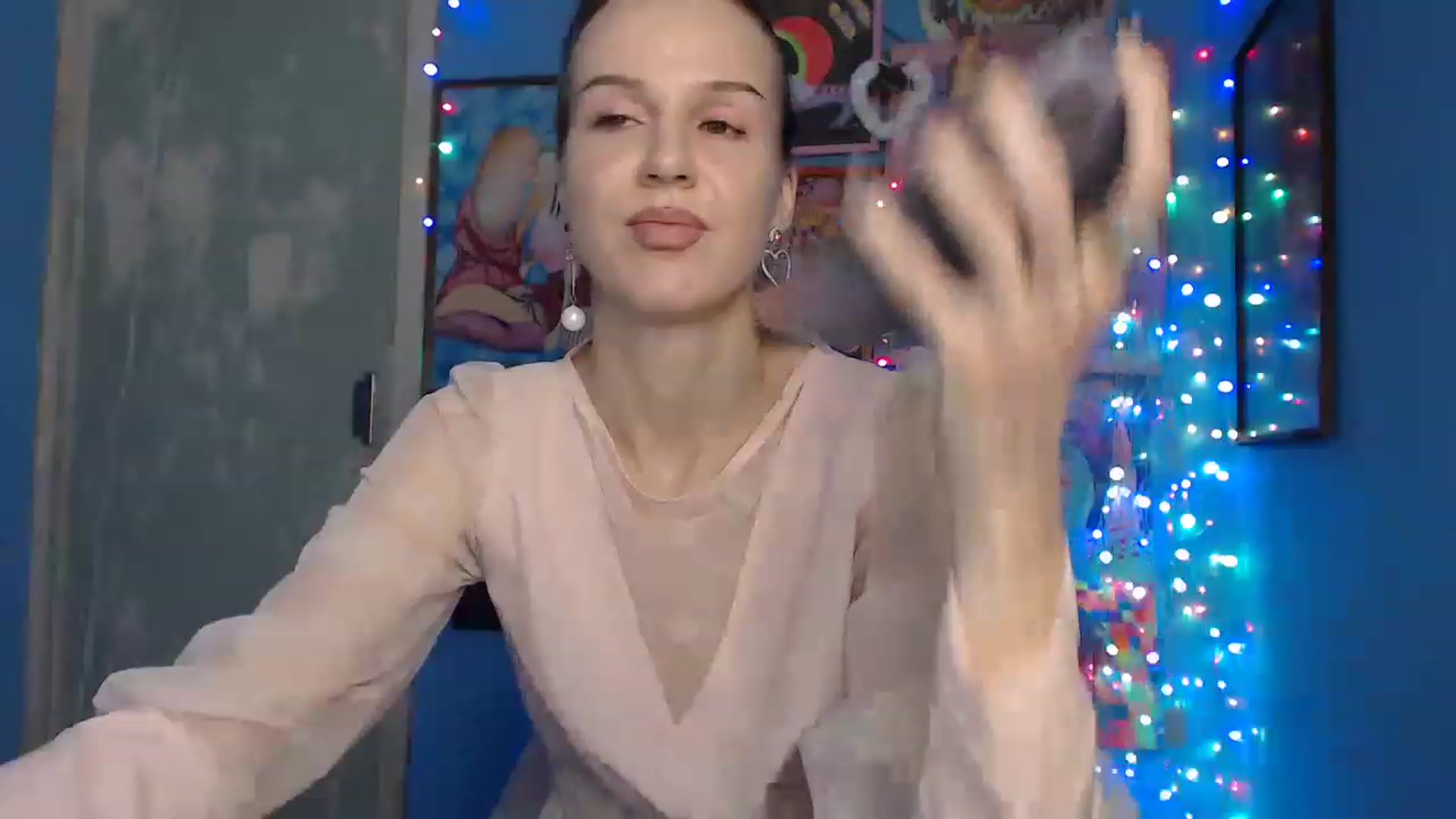 Gallery image thumbnail from PolinaLuna's myfreecams stream on, 11/24/2022, 04:56 image 16 of 20