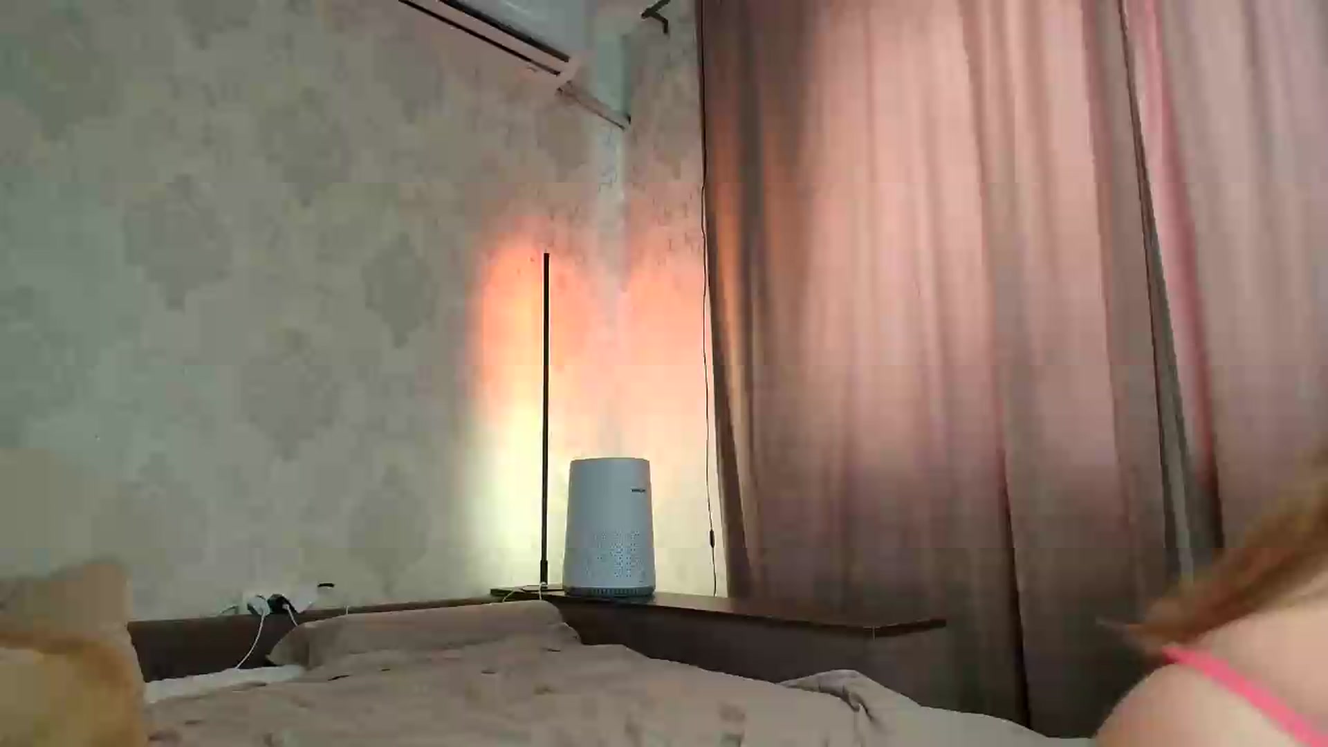 Gallery image thumbnail from PolinaMalina's myfreecams stream on, 08/21/2026, 13:24 image 4 of 20