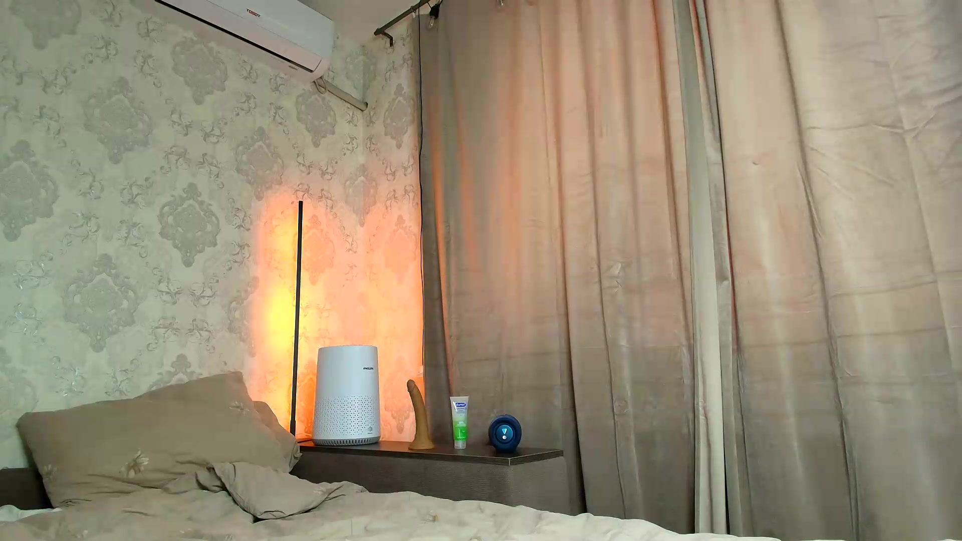 Gallery image thumbnail from PolinaMalina's myfreecams stream on, 09/03/2026, 12:27 image 15 of 20