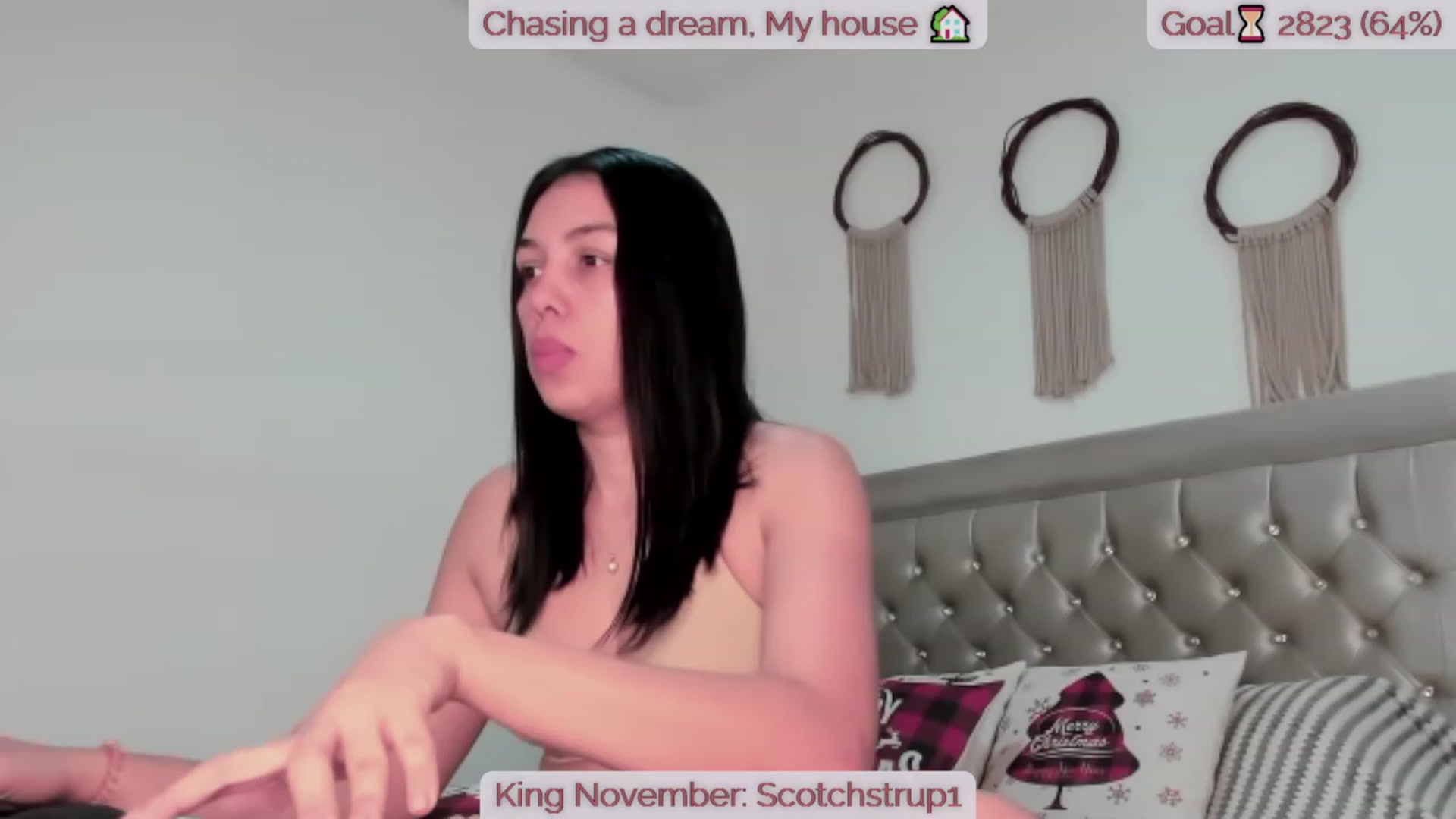Gallery image thumbnail from Polly10's myfreecams stream on, 11/13/2023, 14:23 image 1 of 20