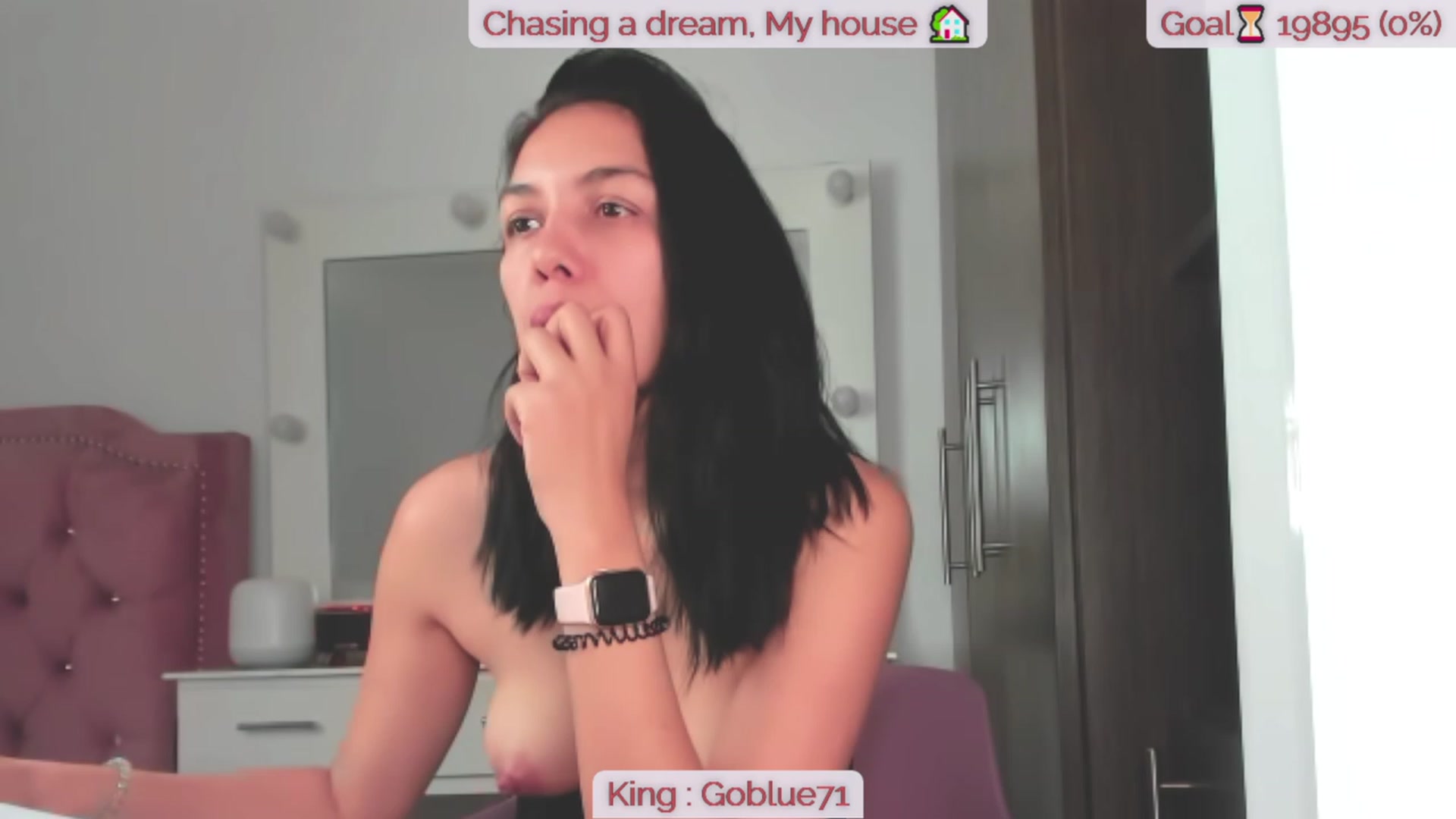 Gallery image thumbnail from Polly10's myfreecams stream on, 03/17/2024, 16:07 image 8 of 20