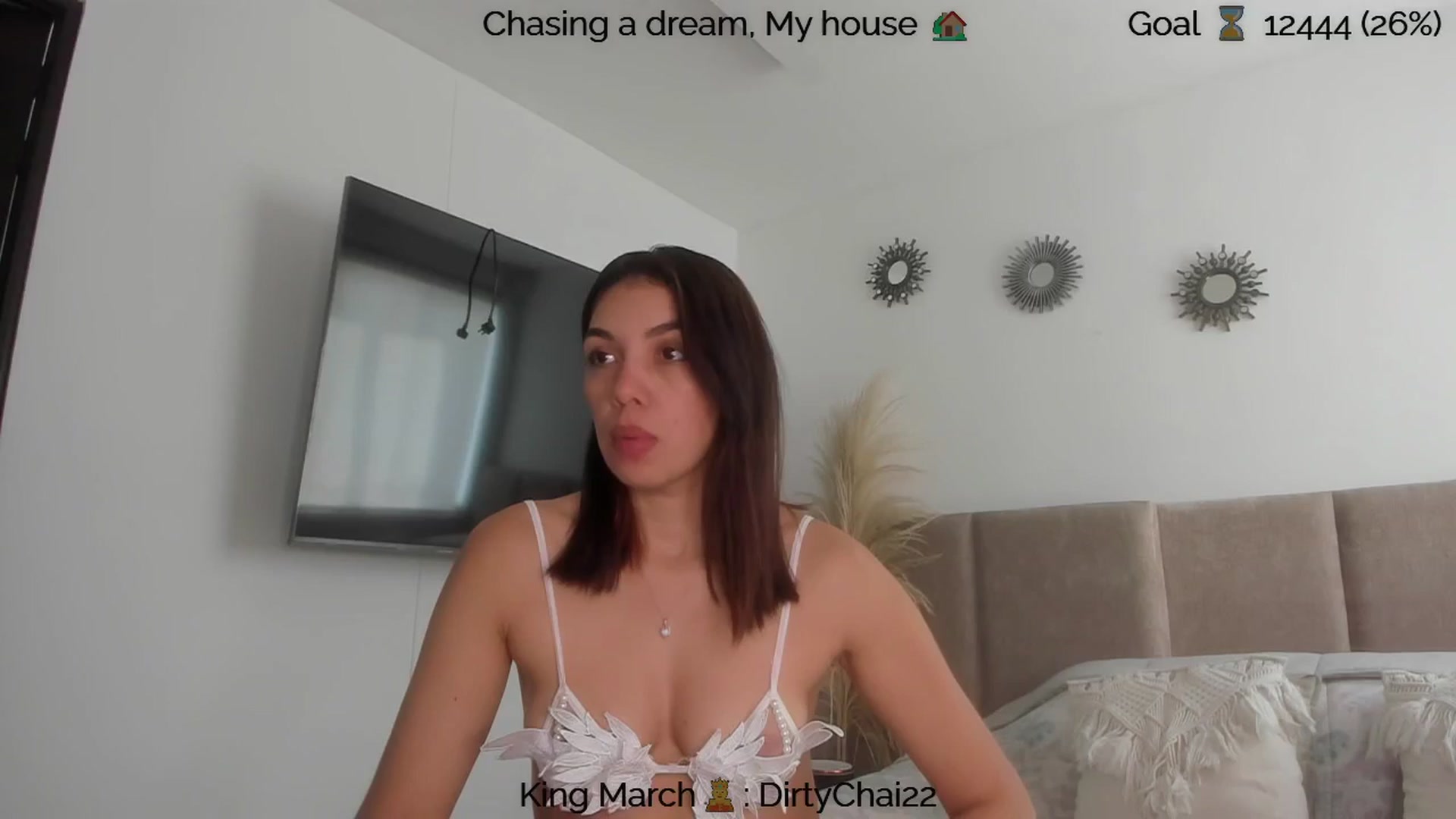Gallery image thumbnail from Polly10's myfreecams stream on, 03/23/2025, 14:31 image 9 of 20