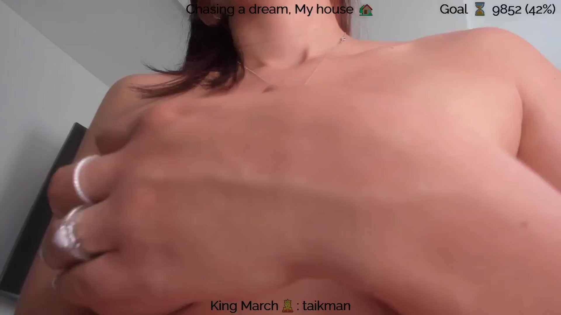 Gallery image thumbnail from Polly10's myfreecams stream on, 03/26/2025, 15:27 image 9 of 20