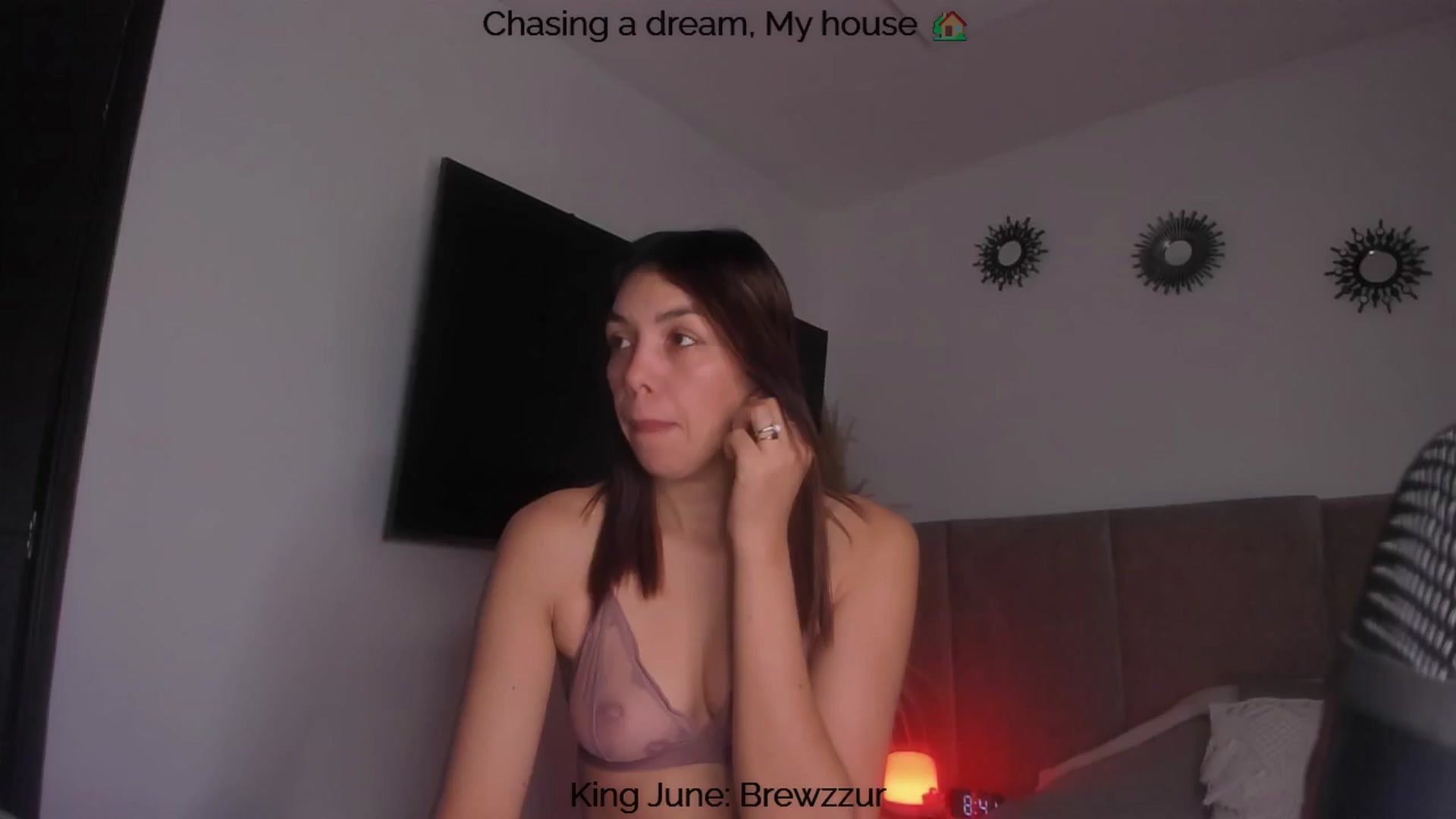 Gallery image thumbnail from Polly10's myfreecams stream on, 06/14/2025, 14:32 image 1 of 20