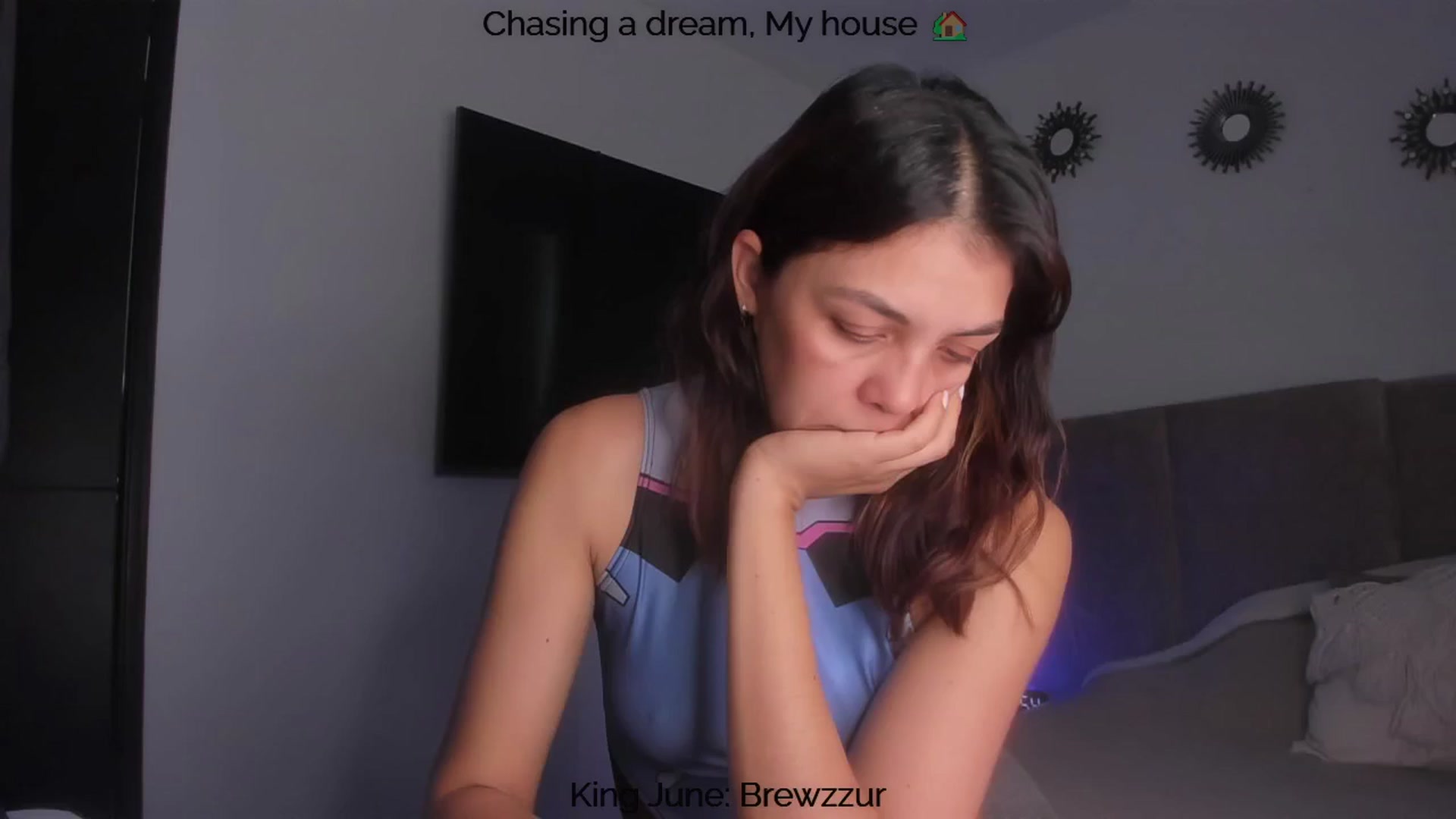 Gallery image thumbnail from Polly10's myfreecams stream on, 06/16/2025, 14:05 image 12 of 20