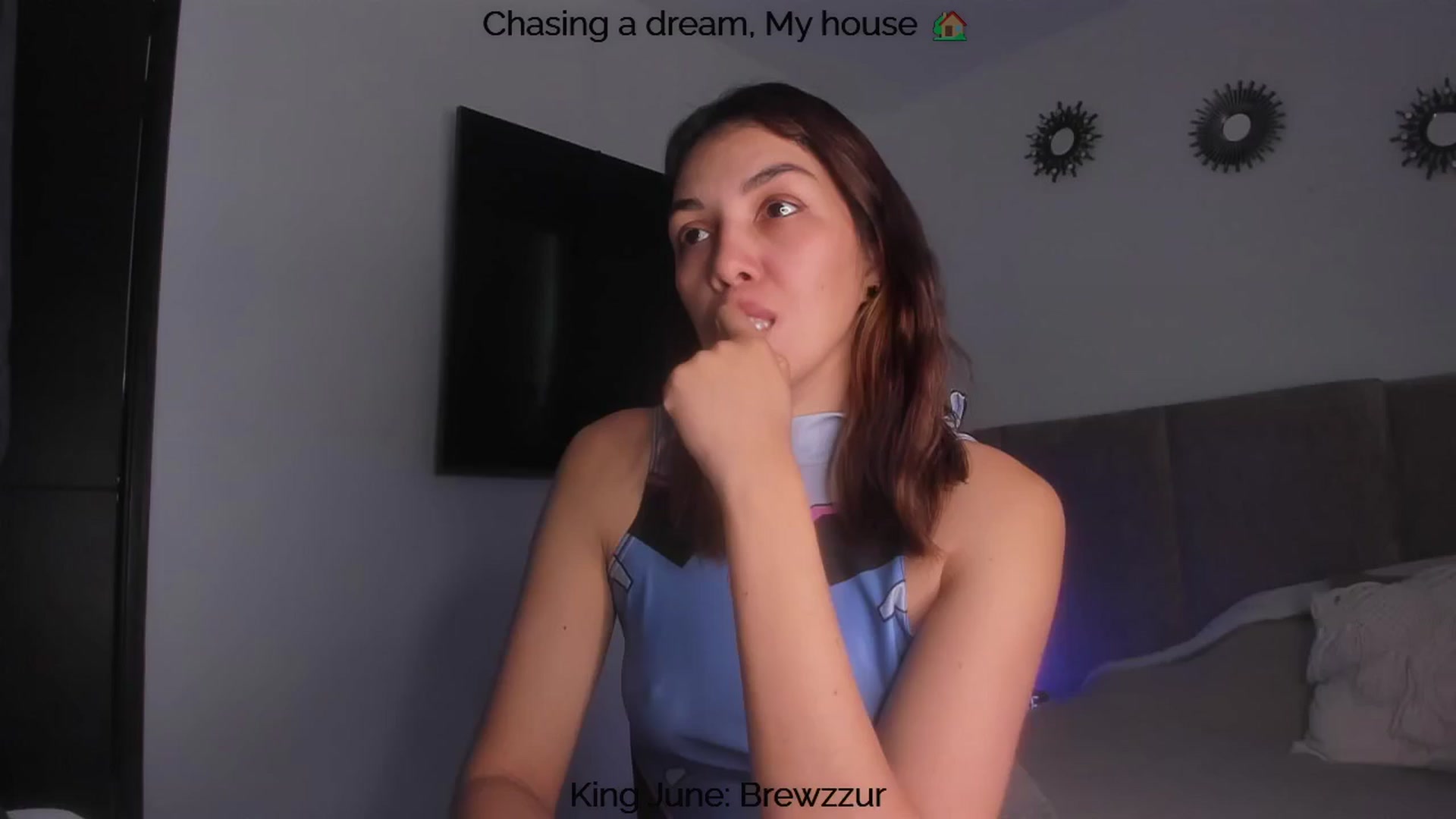 Gallery image thumbnail from Polly10's myfreecams stream on, 06/16/2025, 14:05 image 3 of 20