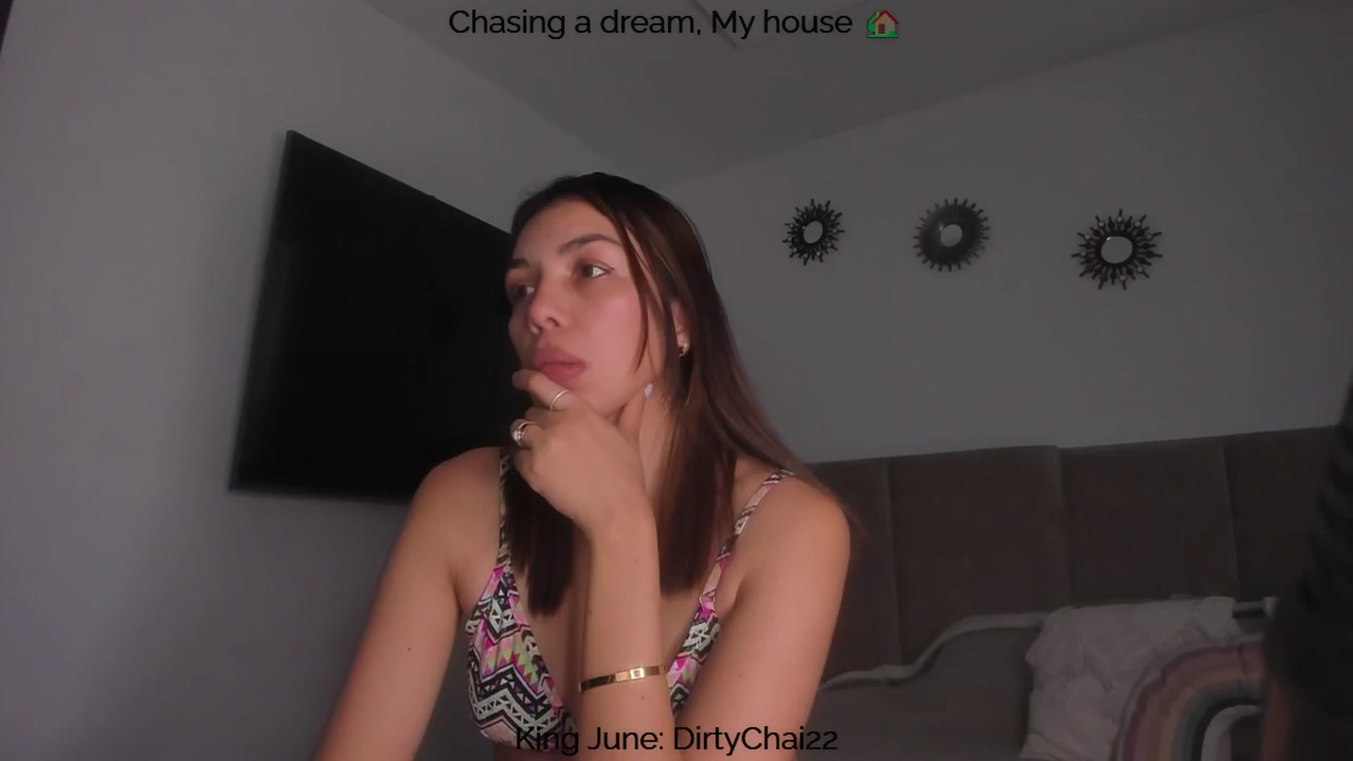 Gallery image thumbnail from Polly10's myfreecams stream on, 06/18/2025, 13:31 image 19 of 20