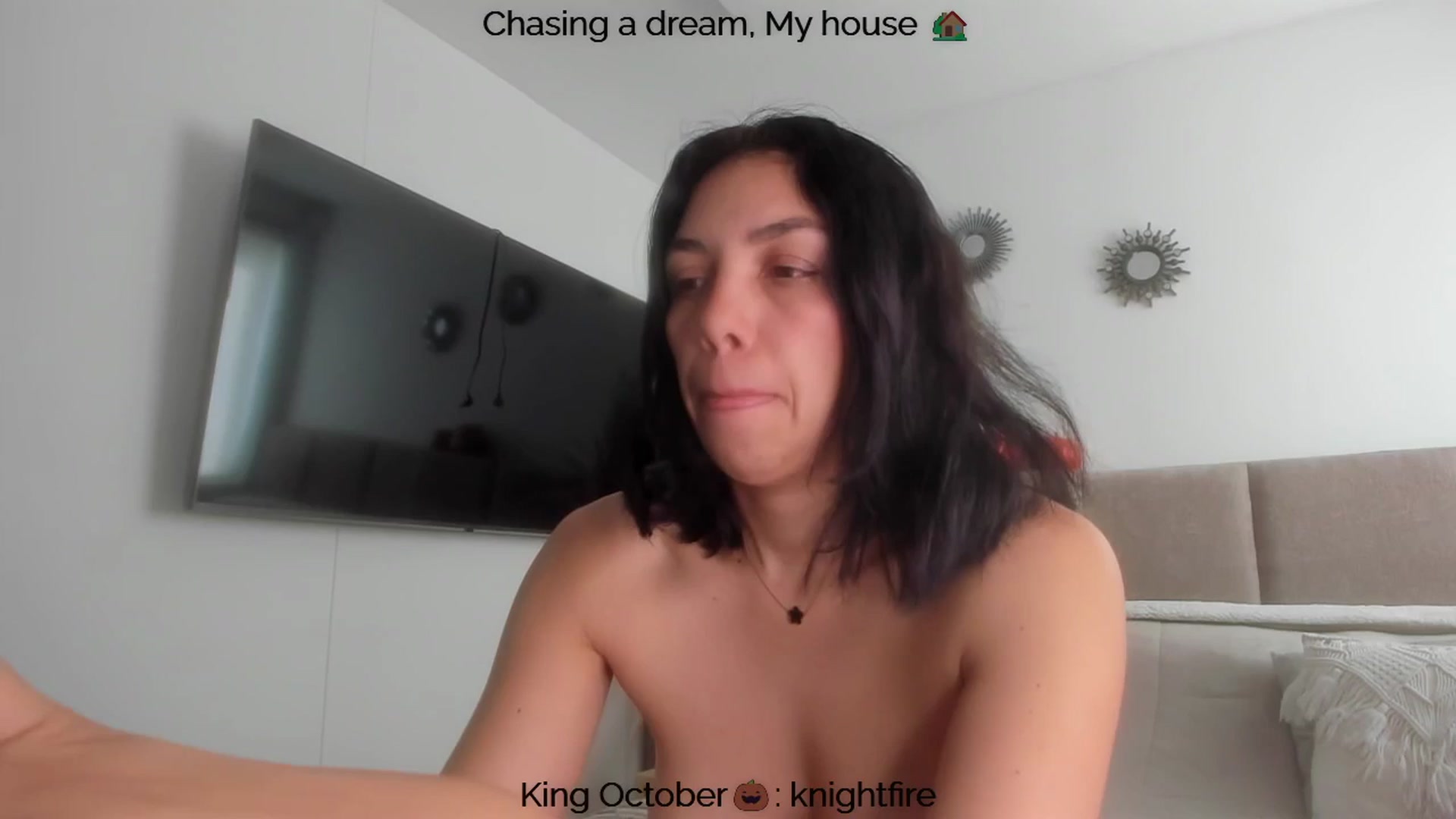 Gallery image thumbnail from Polly10's myfreecams stream on, 10/28/2025, 14:23 image 9 of 20
