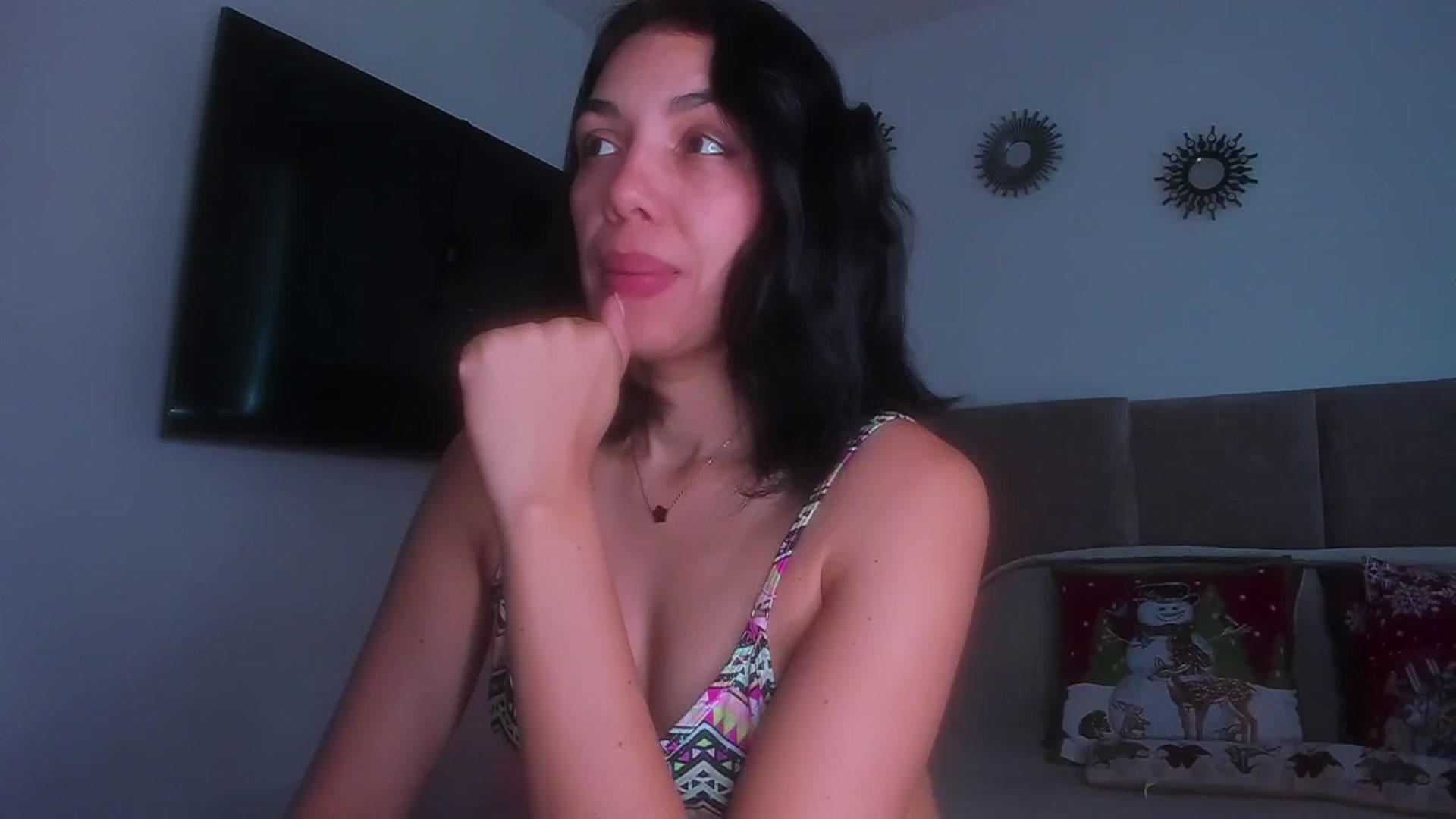 Gallery image thumbnail from Polly10's myfreecams stream on, 11/18/2025, 15:08 image 14 of 20