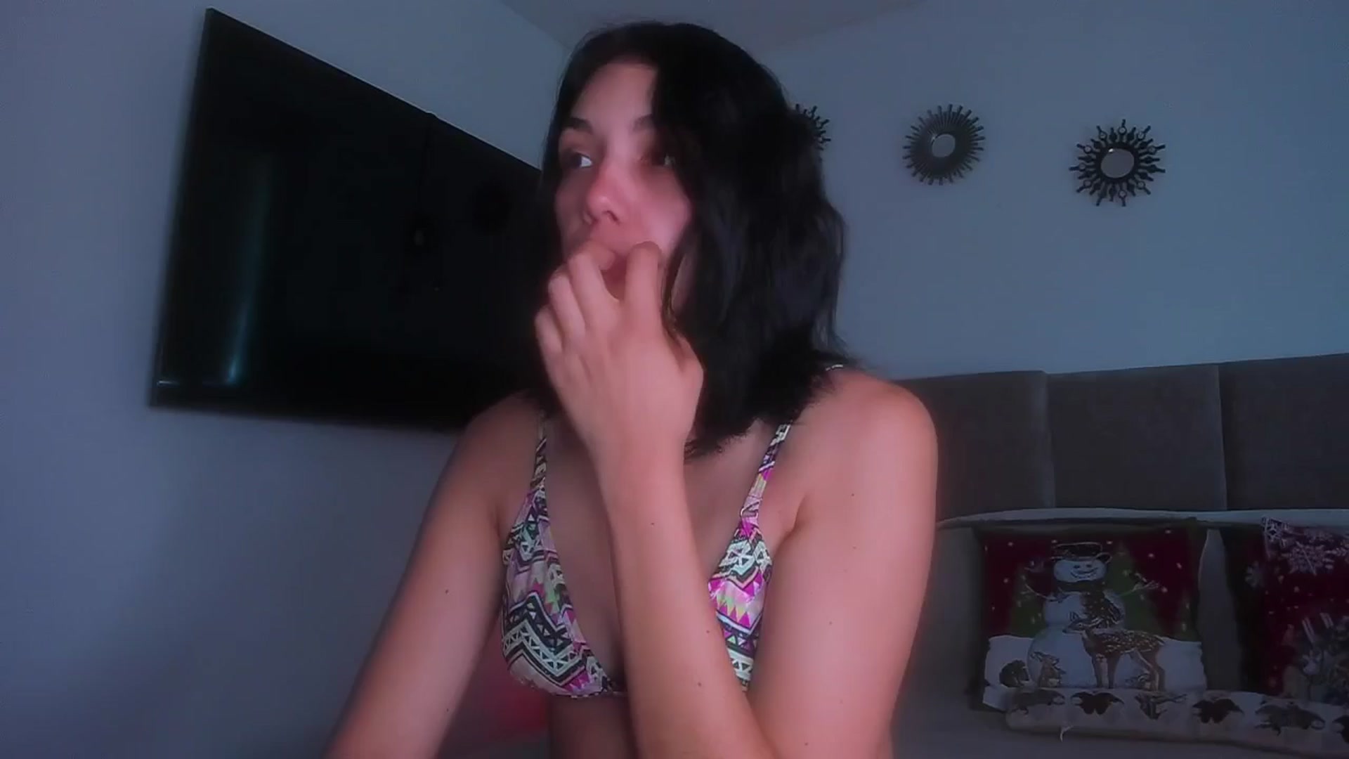 Gallery image thumbnail from Polly10's myfreecams stream on, 11/18/2025, 15:08 image 11 of 20