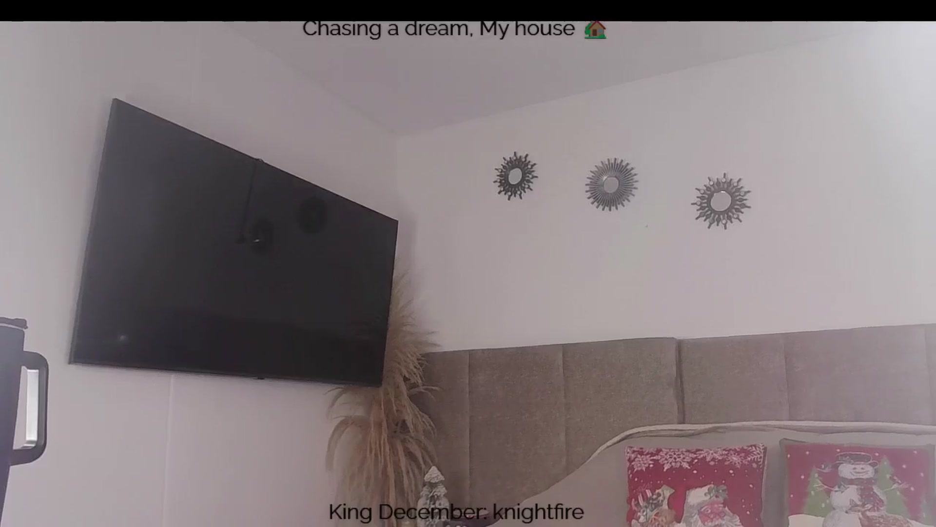 Gallery image thumbnail from Polly10's myfreecams stream on, 12/22/2025, 14:57 image 9 of 20