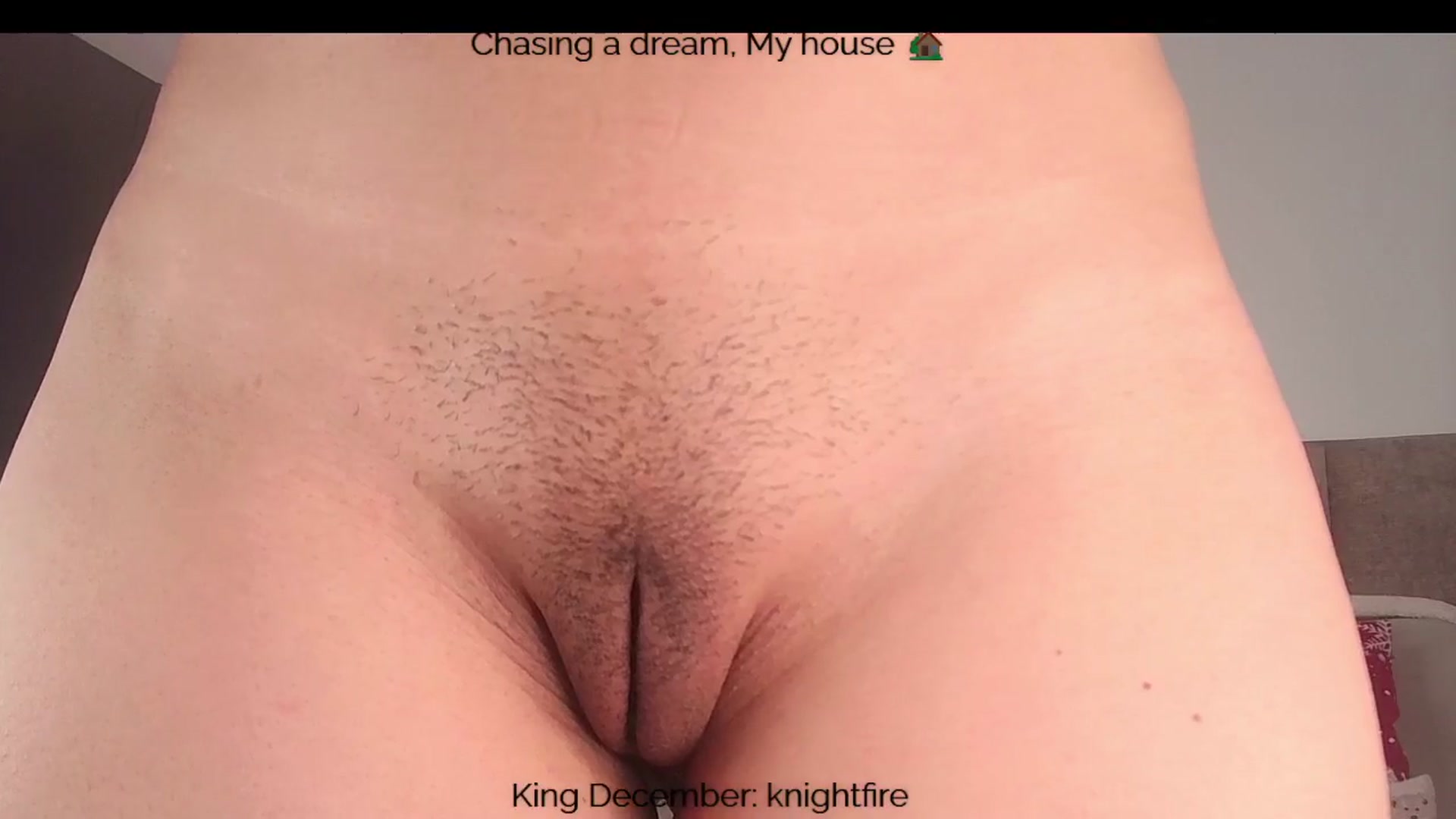 Gallery image thumbnail from Polly10's myfreecams stream on, 12/30/2025, 13:27 image 14 of 20