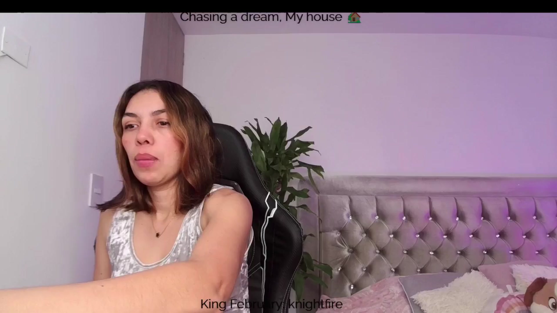 Gallery image thumbnail from Polly10's myfreecams stream on, 02/15/2026, 16:19 image 4 of 20