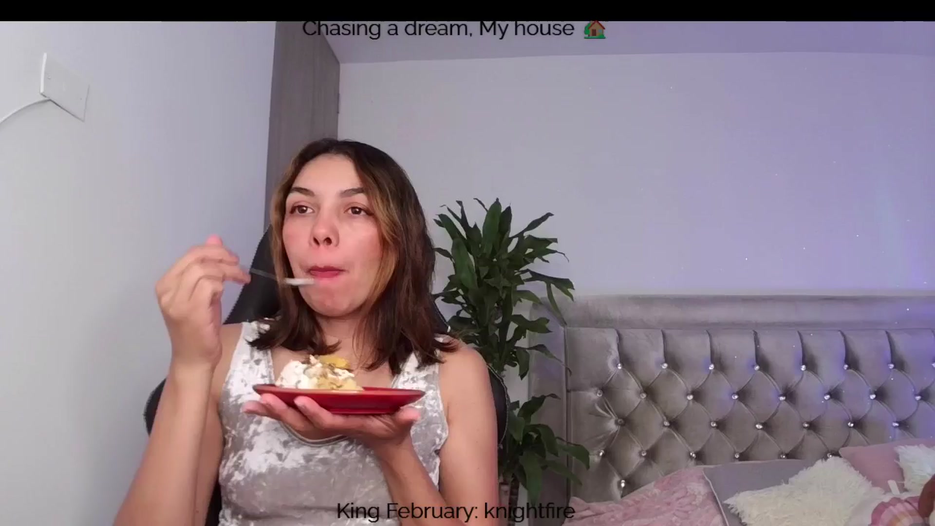 Gallery image thumbnail from Polly10's myfreecams stream on, 02/15/2026, 16:19 image 1 of 20