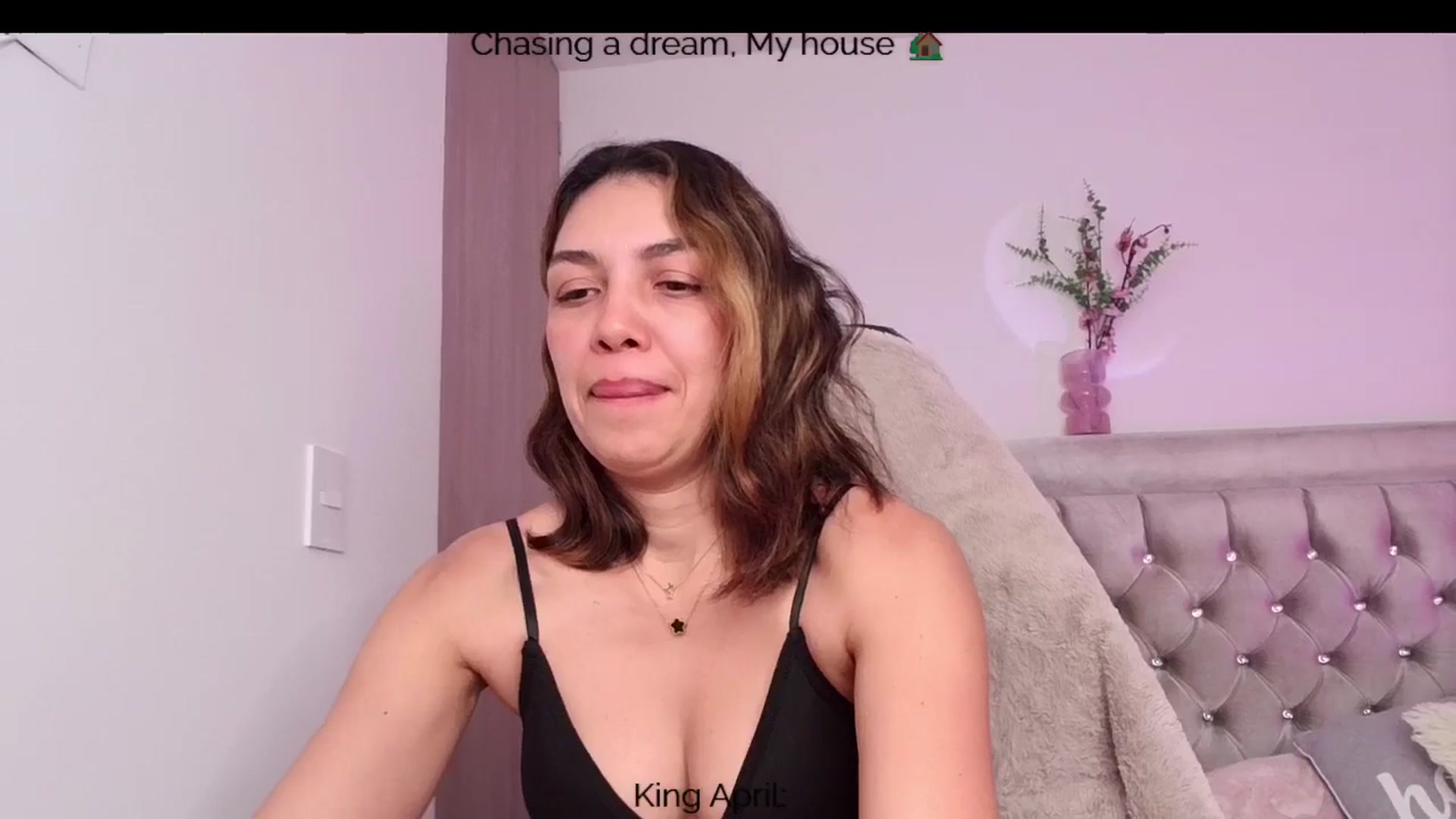 Gallery image thumbnail from Polly10's myfreecams stream on, 04/06/2026, 15:21 image 10 of 20