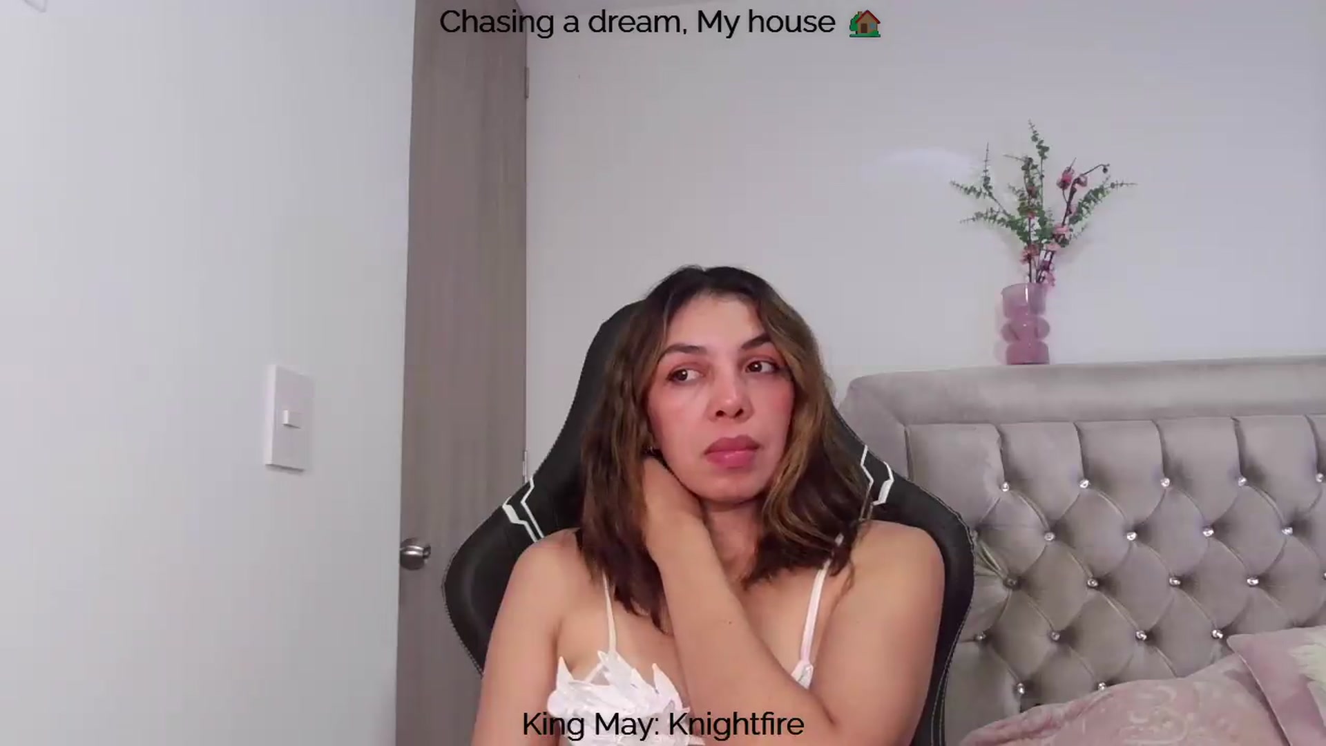Gallery image thumbnail from Polly10's myfreecams stream on, 05/20/2026, 14:08 image 3 of 20