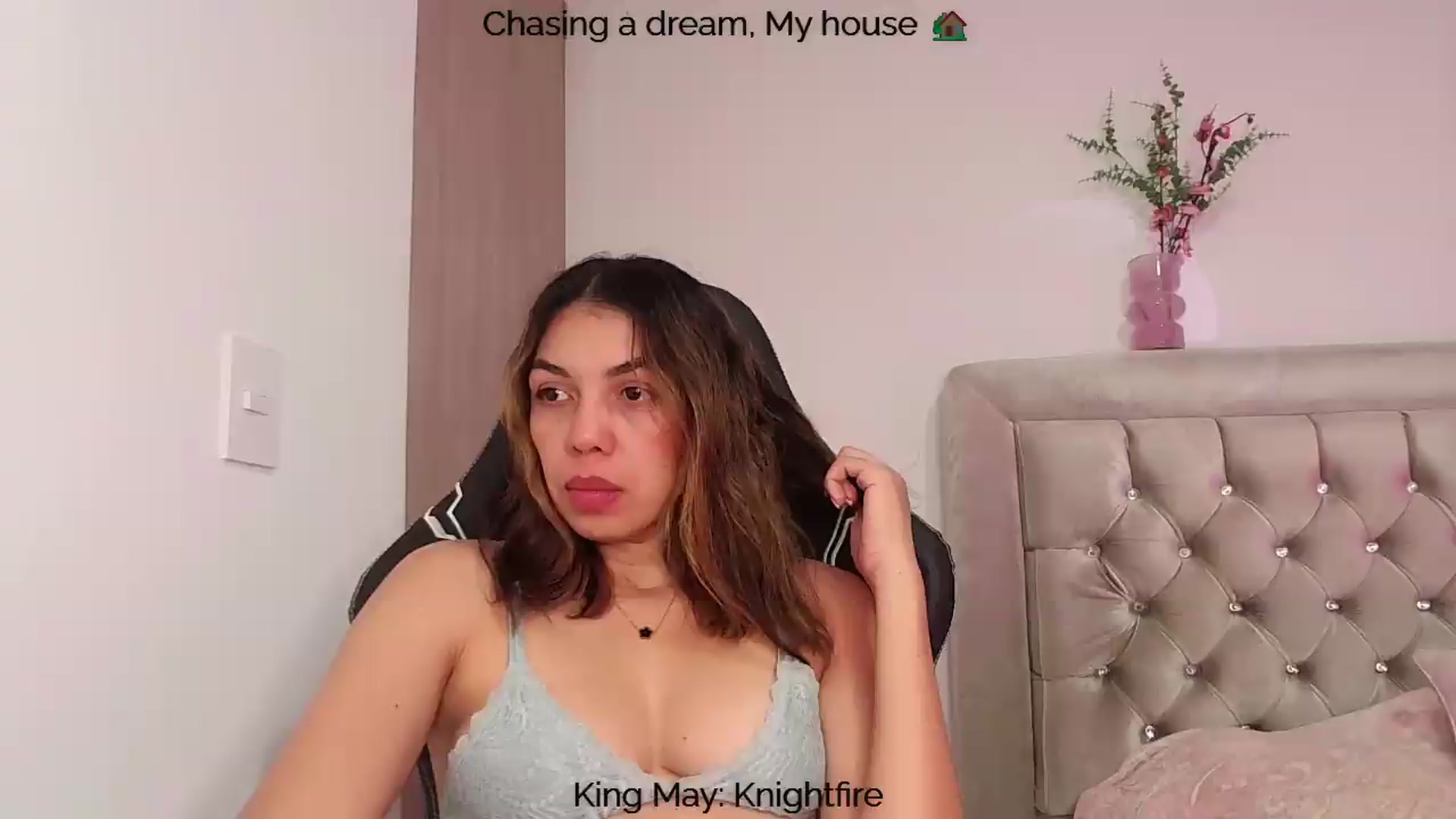 Gallery image thumbnail from Polly10's myfreecams stream on, 05/23/2026, 14:42 image 1 of 20
