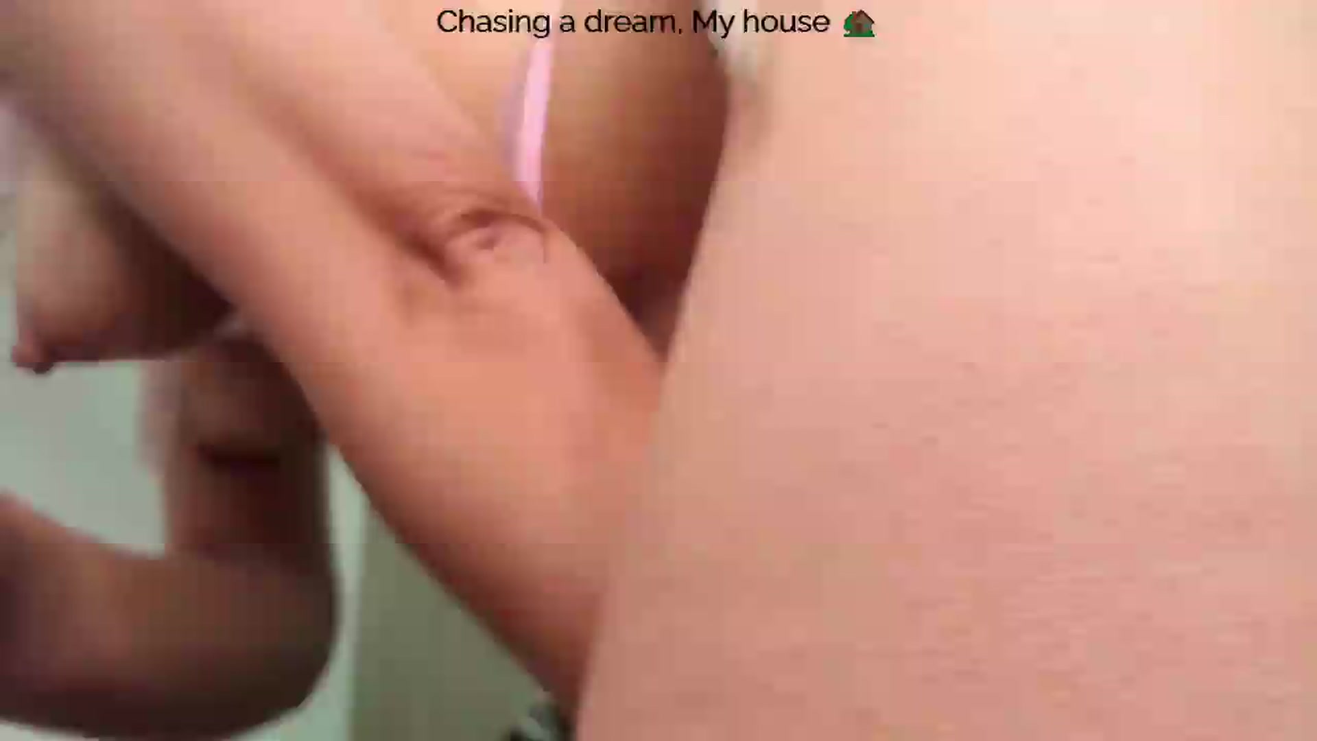 Gallery image thumbnail from Polly10's myfreecams stream on, 05/25/2026, 14:17 image 17 of 20