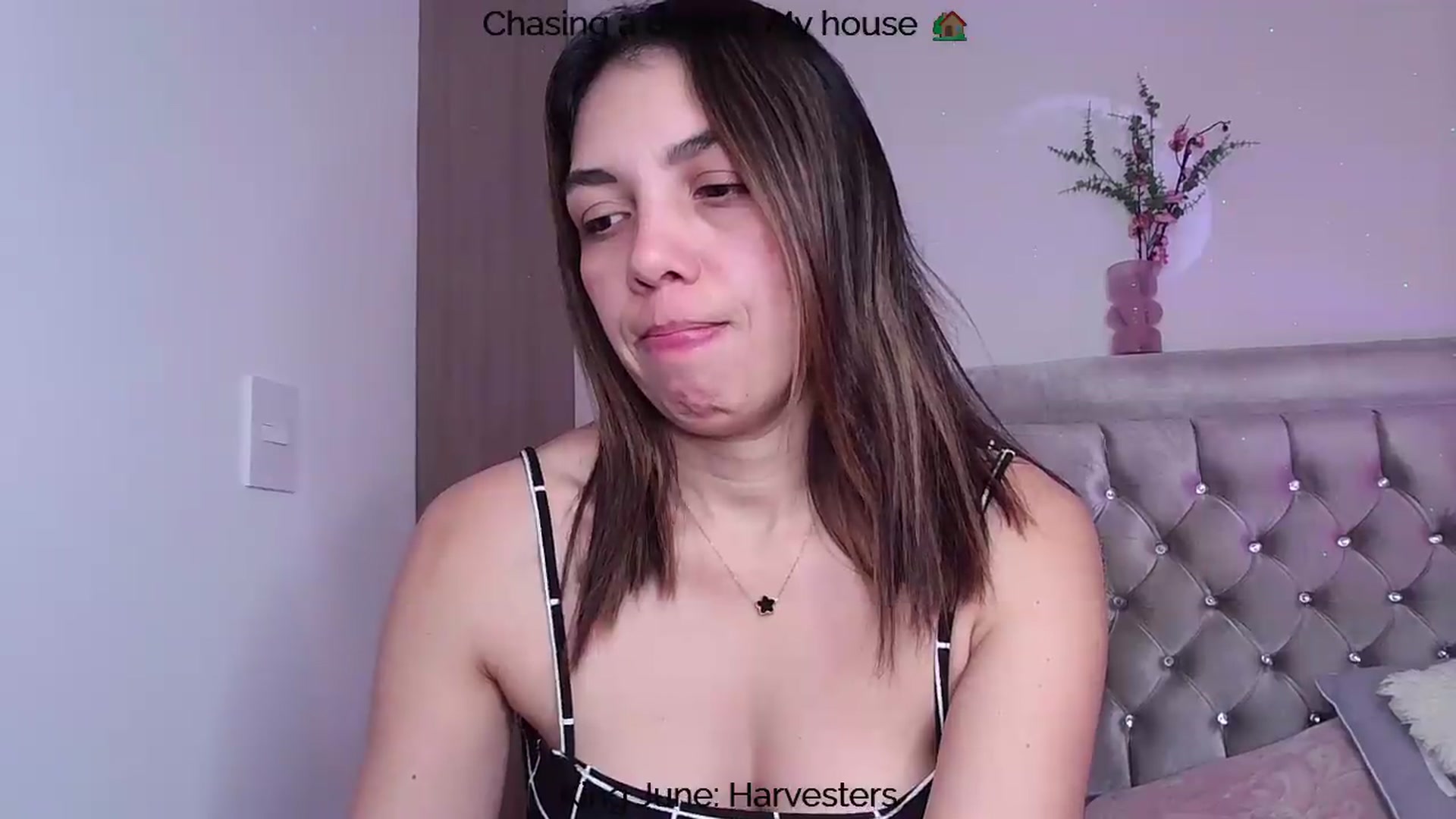 Gallery image thumbnail from Polly10's myfreecams stream on, 06/11/2026, 13:35 image 13 of 20