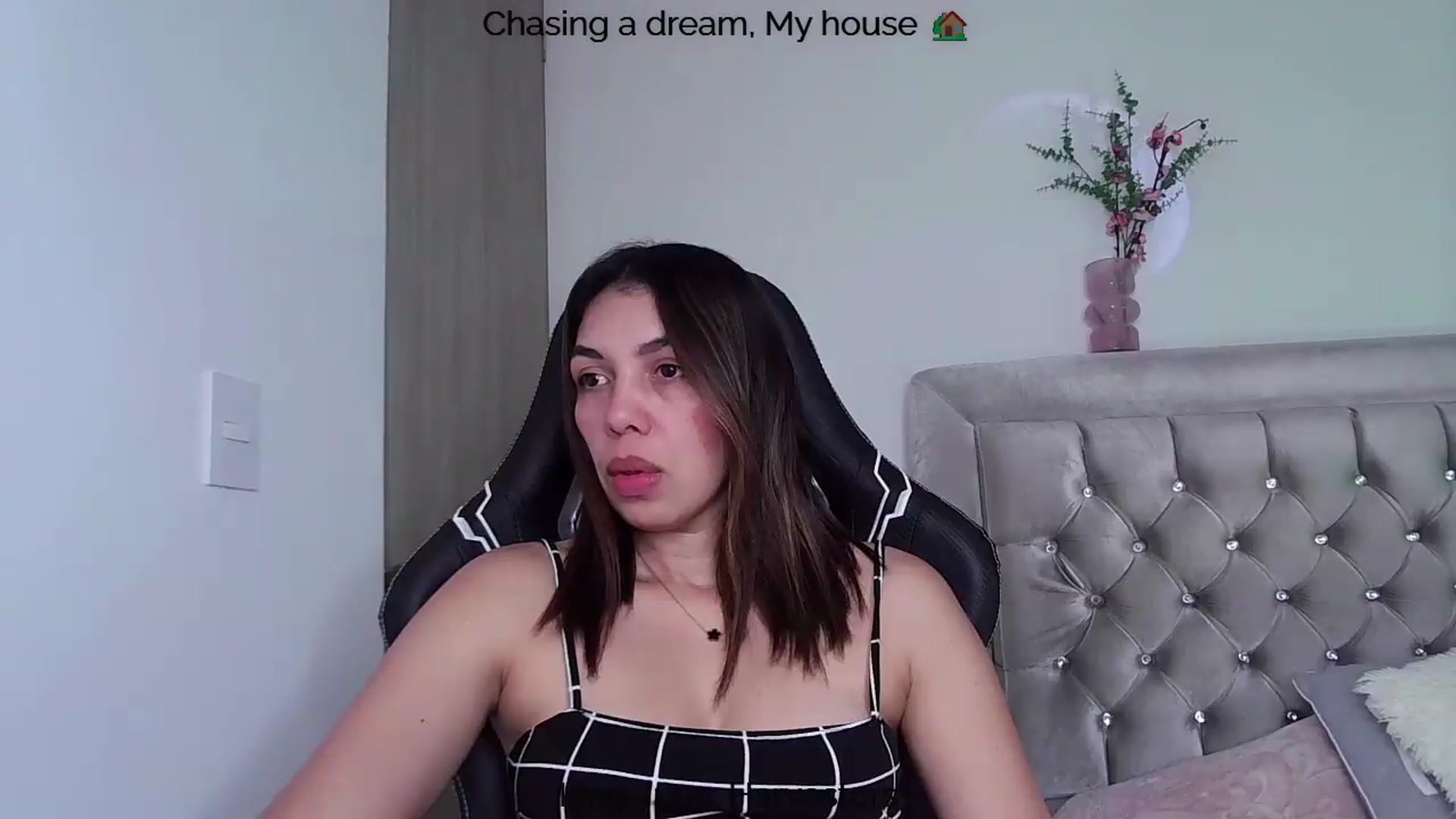 Gallery image thumbnail from Polly10's myfreecams stream on, 06/11/2026, 13:35 image 11 of 20
