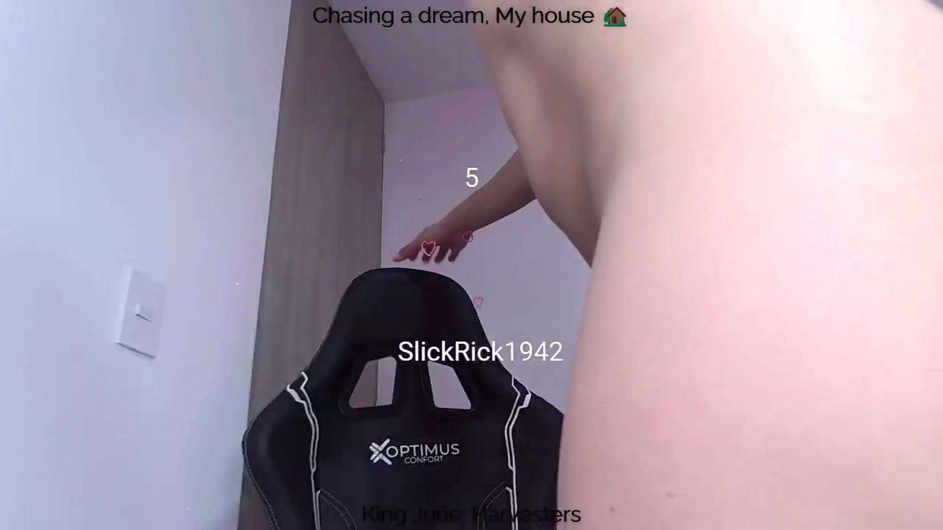 Gallery image thumbnail from Polly10's myfreecams stream on, 06/15/2026, 14:30 image 13 of 20