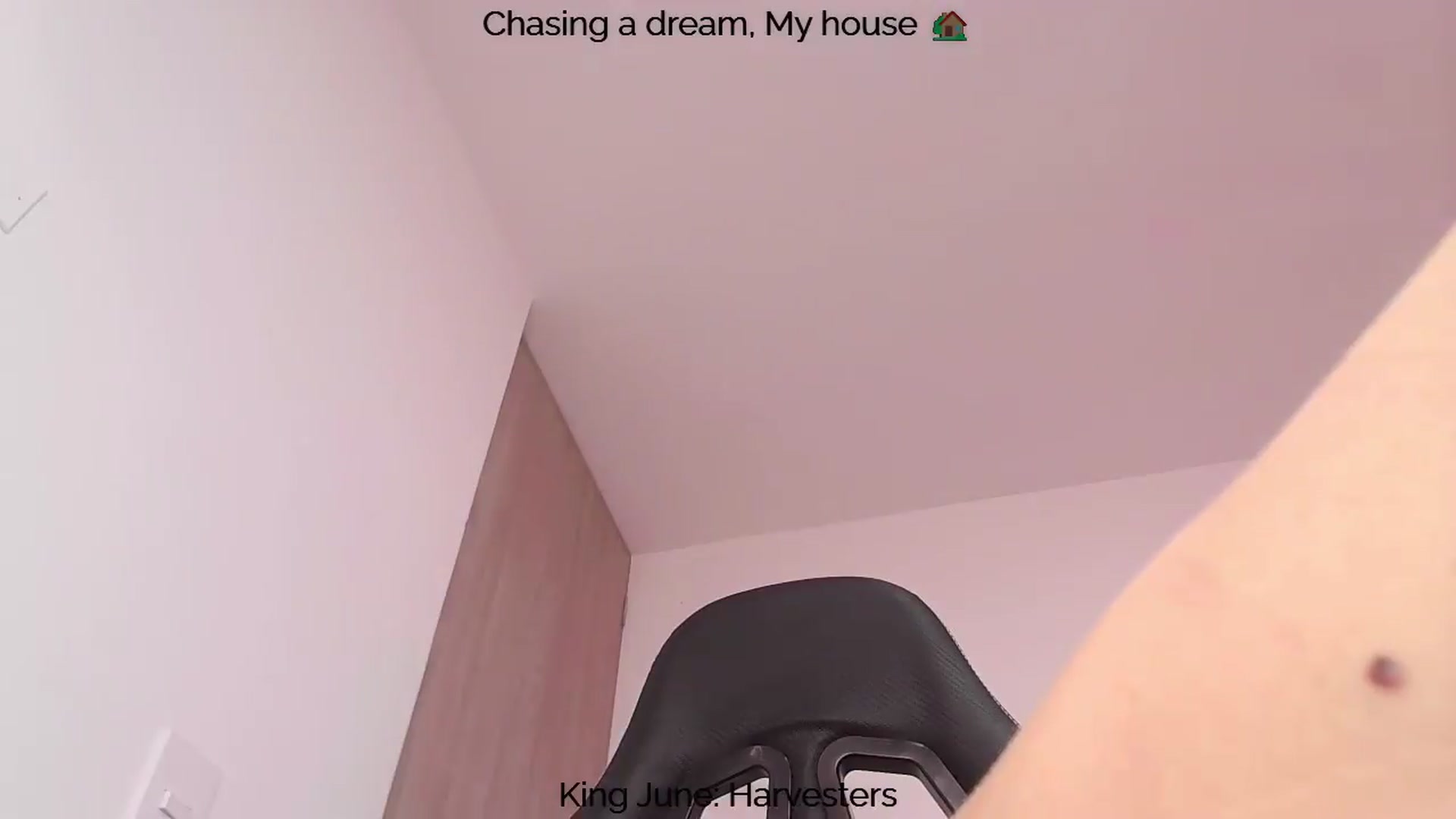 Gallery image thumbnail from Polly10's myfreecams stream on, 06/23/2026, 14:09 image 19 of 20