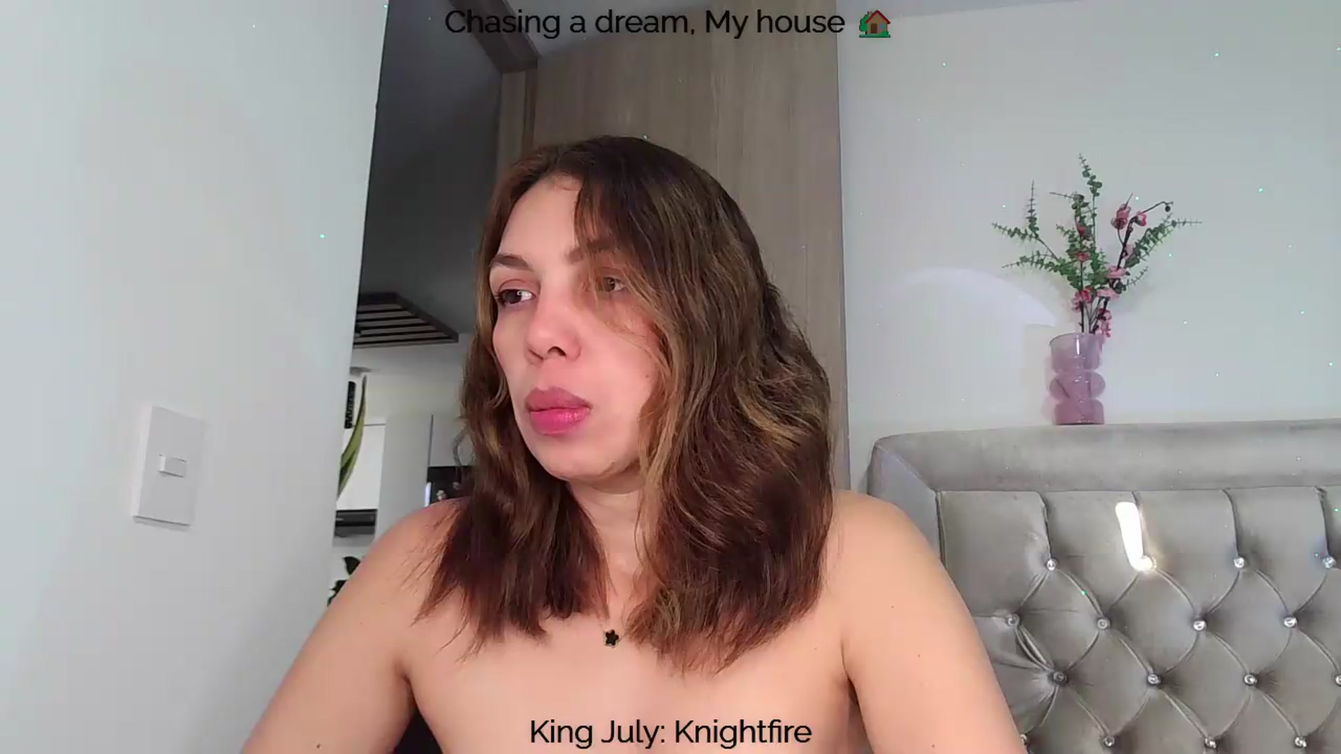 Gallery image thumbnail from Polly10's myfreecams stream on, 07/16/2026, 12:38 image 3 of 20