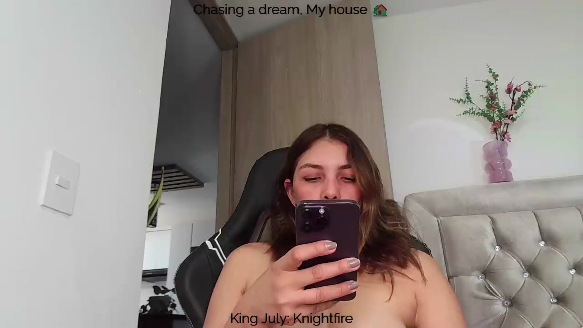 Gallery image thumbnail from Polly10's myfreecams stream on, 07/16/2026, 13:40 image 18 of 20