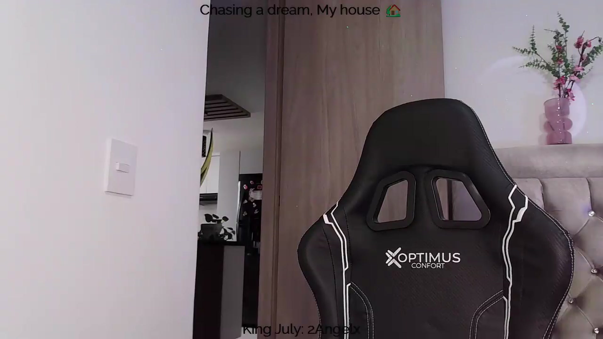 Gallery image thumbnail from Polly10's myfreecams stream on, 07/21/2026, 13:49 image 8 of 20