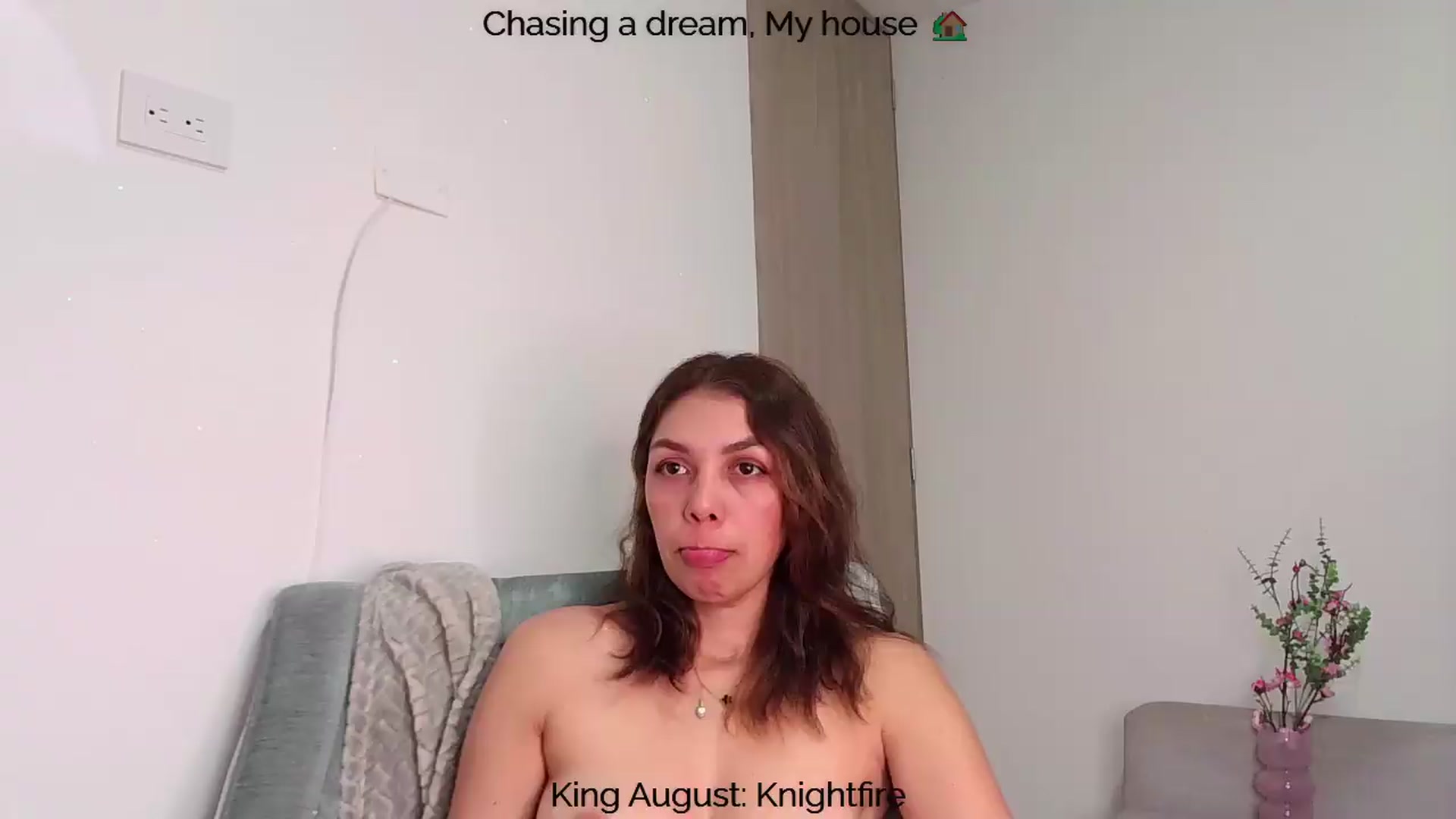 Gallery image thumbnail from Polly10's myfreecams stream on, 08/18/2026, 14:49 image 1 of 20