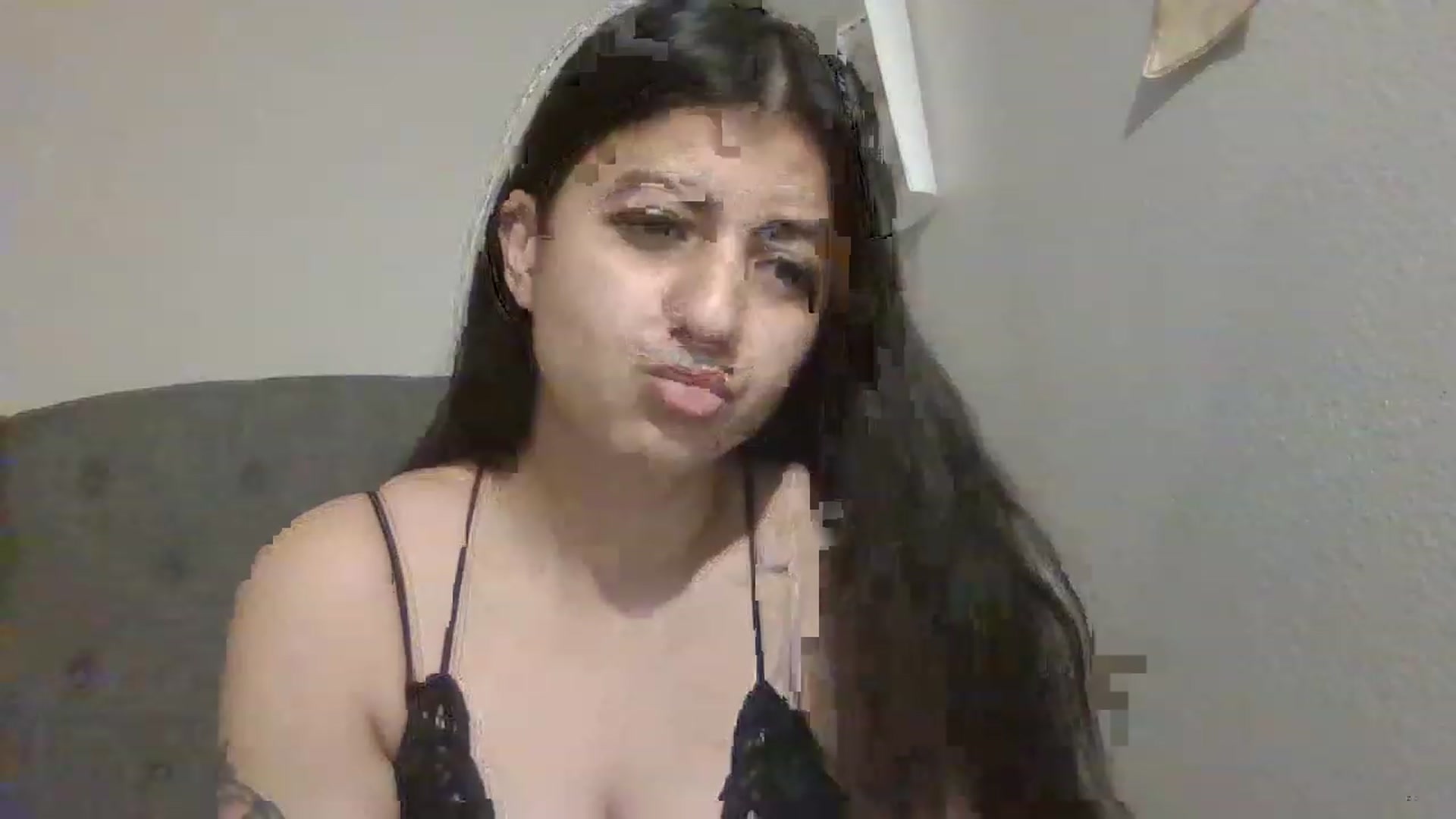 Gallery image thumbnail from PollyPockit's myfreecams stream on, 02/13/2023, 06:13 image 19 of 20