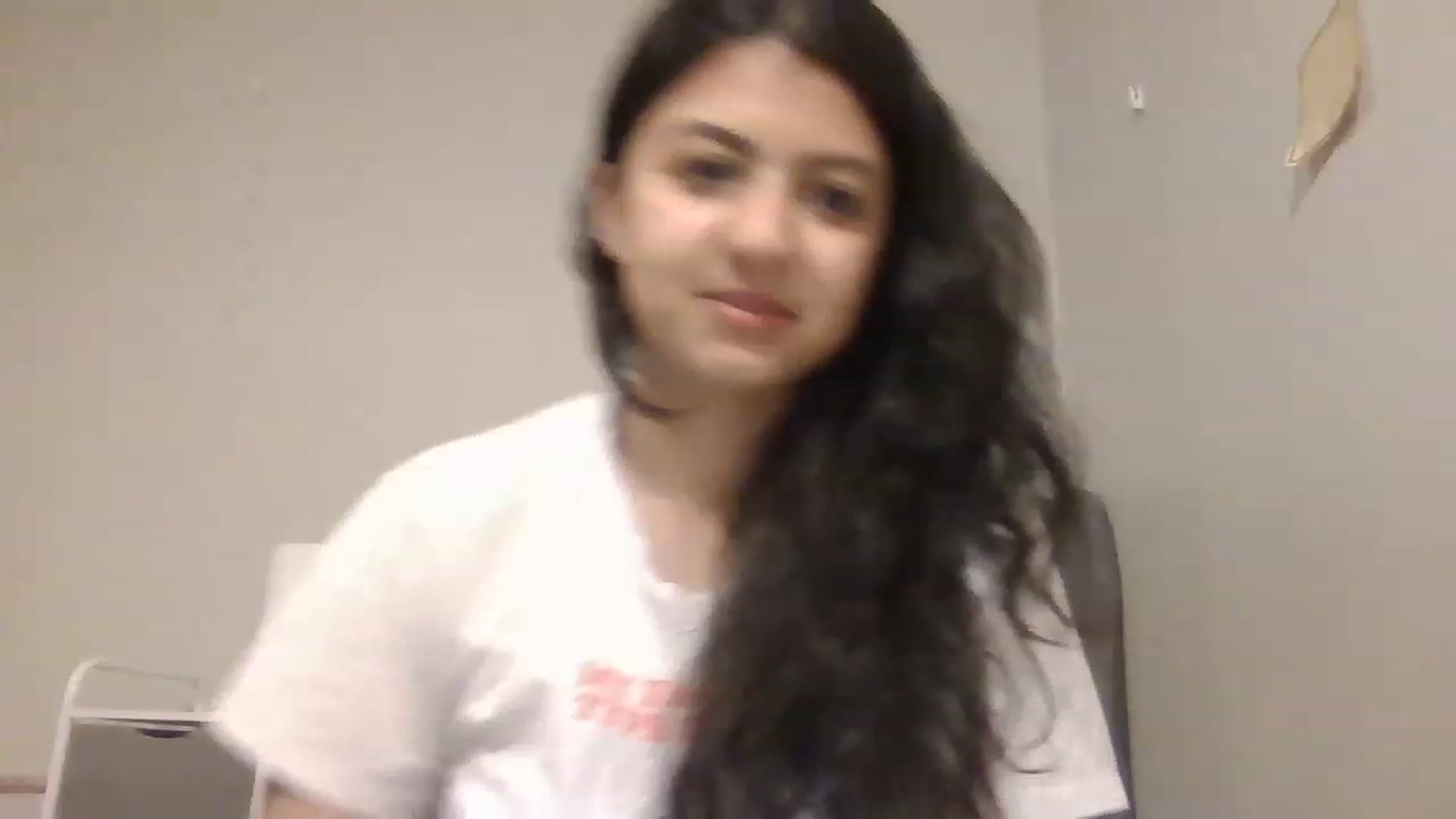 Gallery image thumbnail from PollyPockit's myfreecams stream on, 04/10/2023, 05:12 image 13 of 20