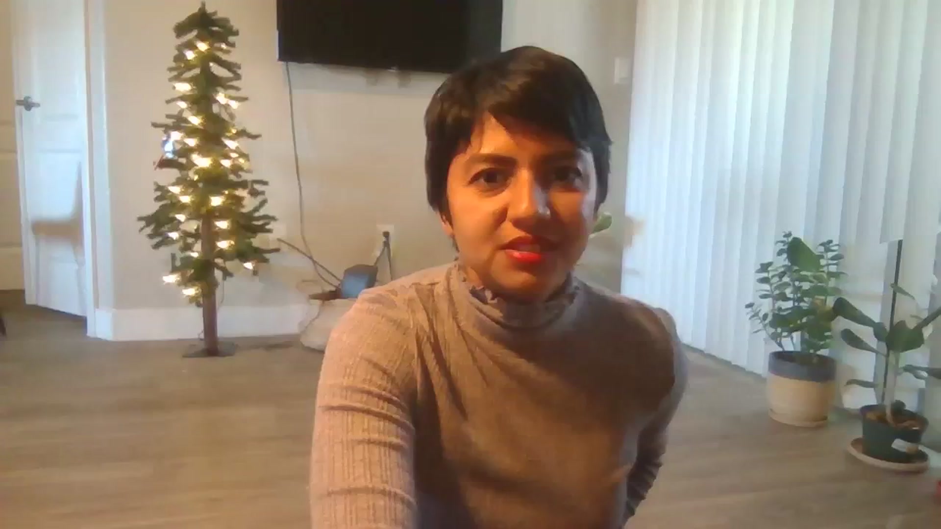 Gallery image thumbnail from PollyPockit's myfreecams stream on, 12/09/2023, 20:49 image 13 of 20