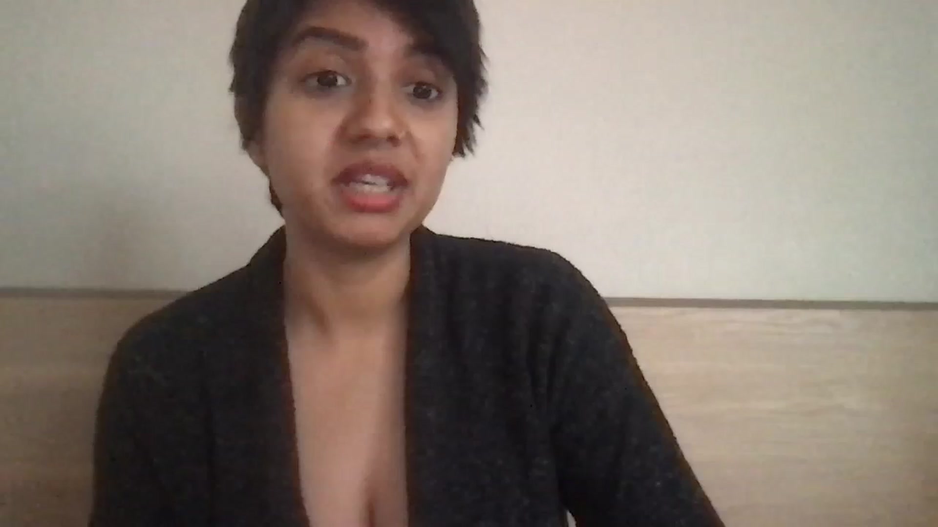 Gallery image thumbnail from PollyPockit's myfreecams stream on, 12/25/2023, 21:36 image 6 of 20