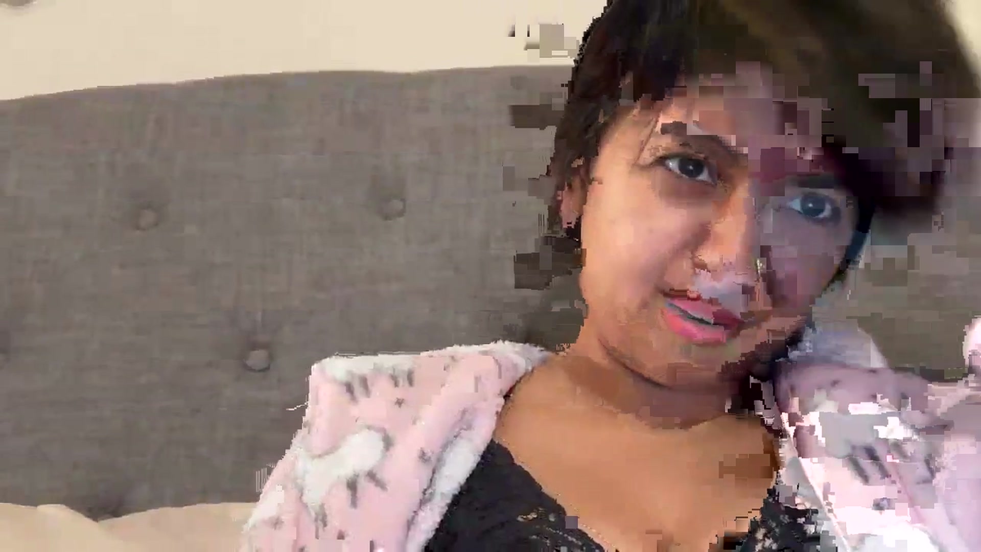 Gallery image thumbnail from PollyPockit's myfreecams stream on, 02/05/2024, 07:11 image 12 of 20