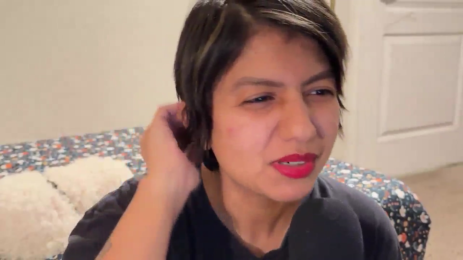 Gallery image thumbnail from PollyPockit's myfreecams stream on, 02/12/2024, 06:12 image 9 of 20