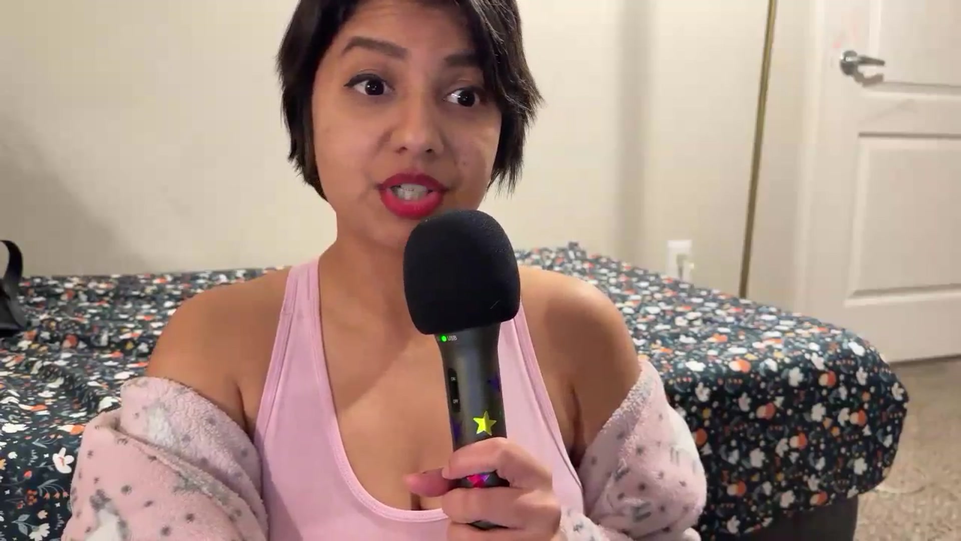 Gallery image thumbnail from PollyPockit's myfreecams stream on, 02/14/2024, 06:27 image 5 of 20