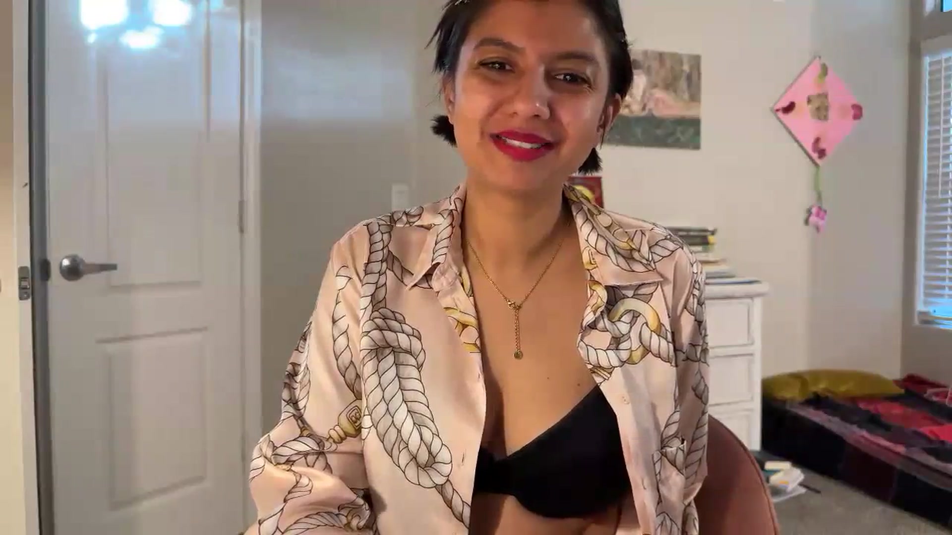Gallery image thumbnail from PollyPockit's myfreecams stream on, 04/04/2024, 14:29 image 13 of 20