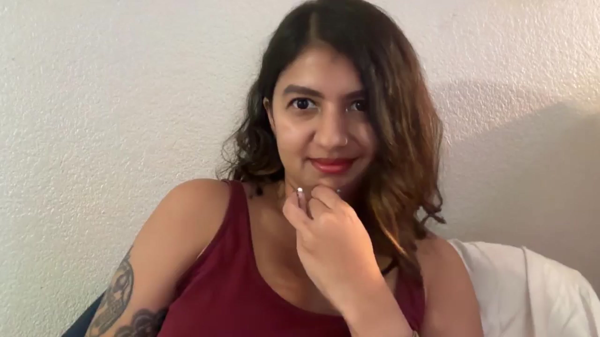 Gallery image thumbnail from PollyPockit's myfreecams stream on, 12/25/2025, 23:02 image 16 of 20