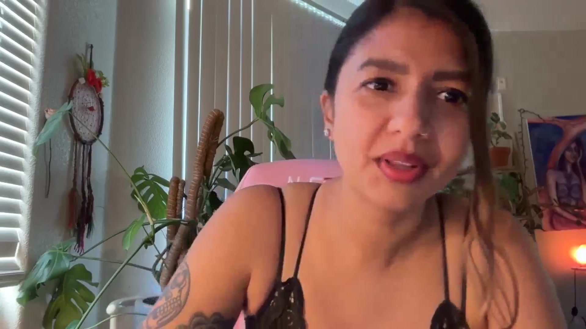 Gallery image thumbnail from PollyPockit's myfreecams stream on, 01/09/2026, 20:01 image 14 of 20