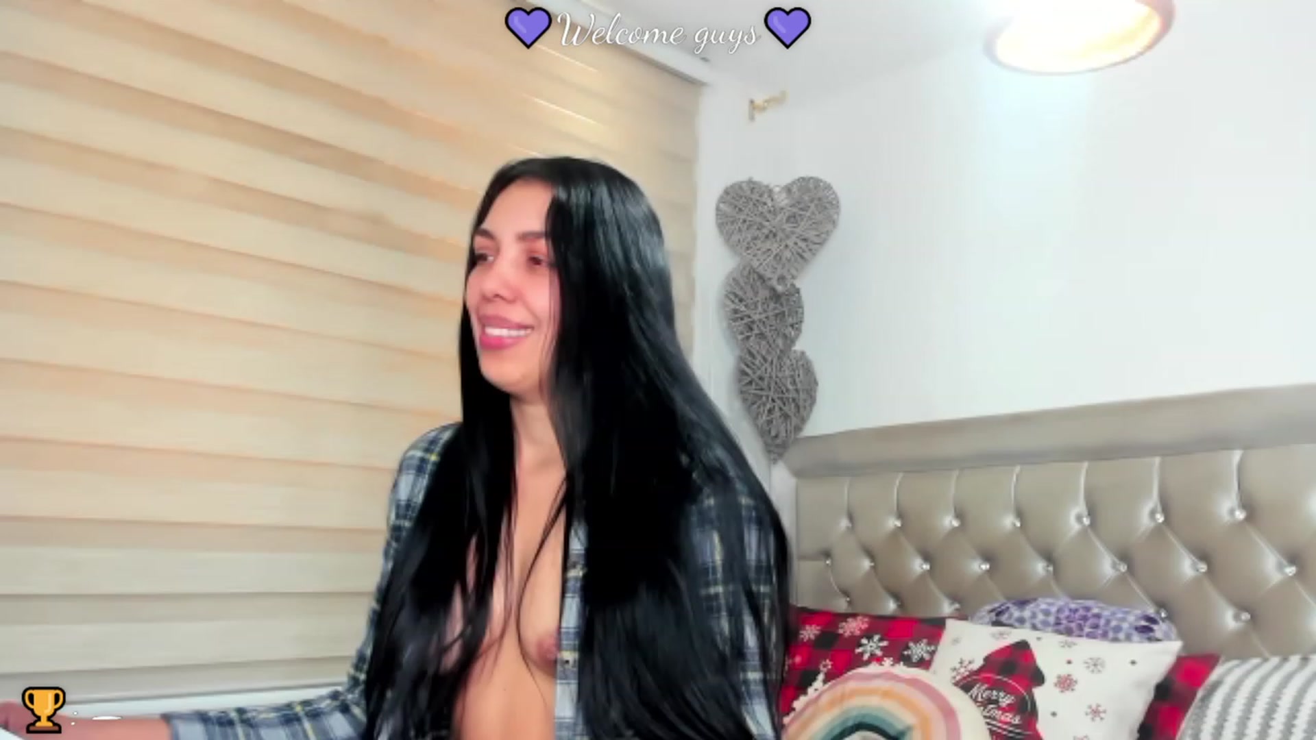 Gallery image thumbnail from PollySaez's myfreecams stream on, 12/01/2022, 16:12 image 2 of 20