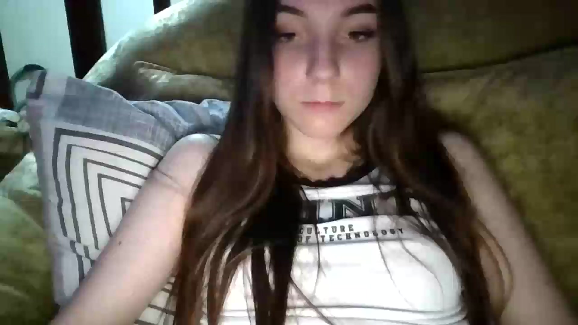 Gallery image thumbnail from PollySecrett's myfreecams stream on, 06/28/2026, 24:22 image 13 of 20